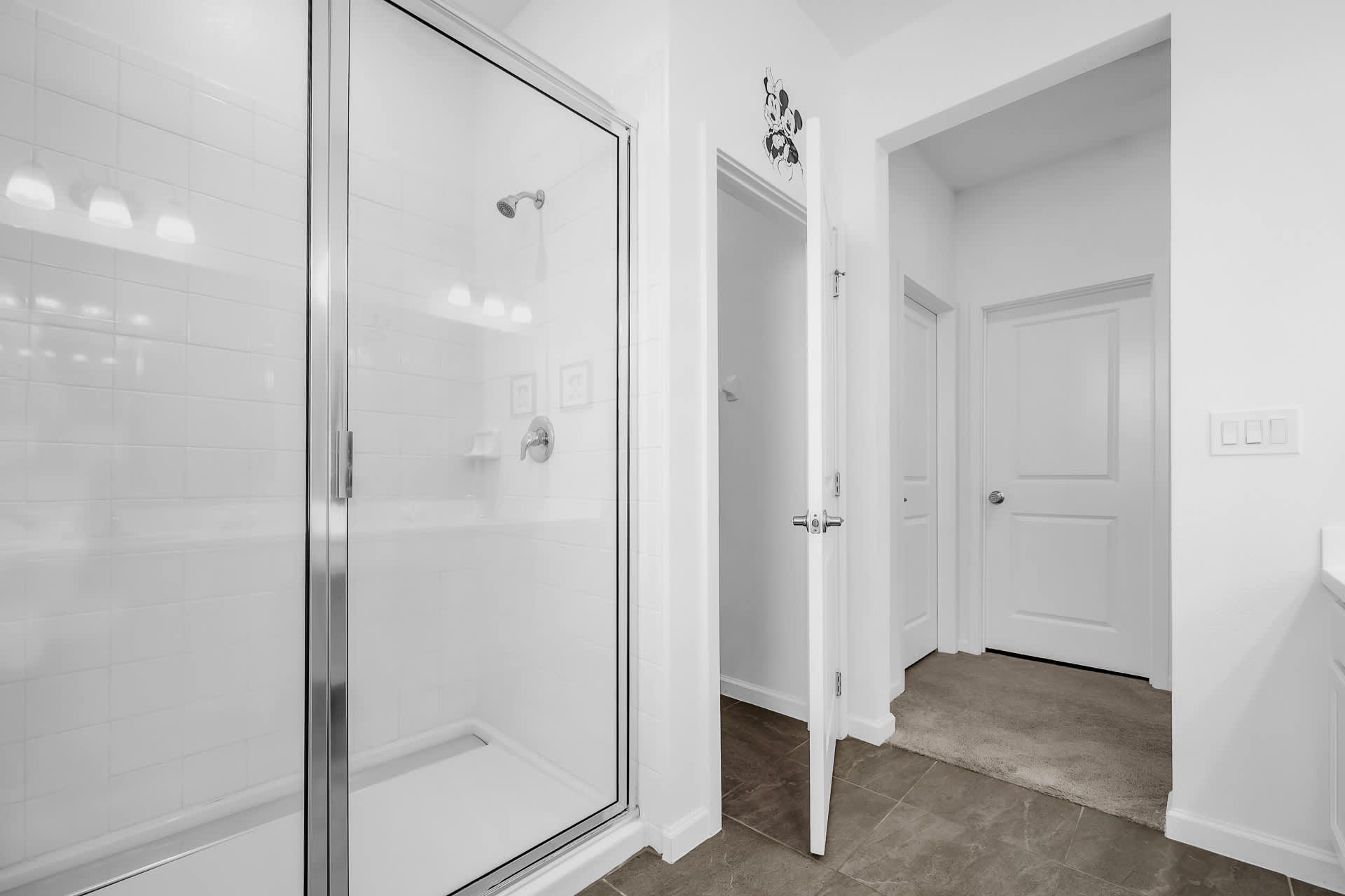 Mickey Mouse Ensuite Bathroom