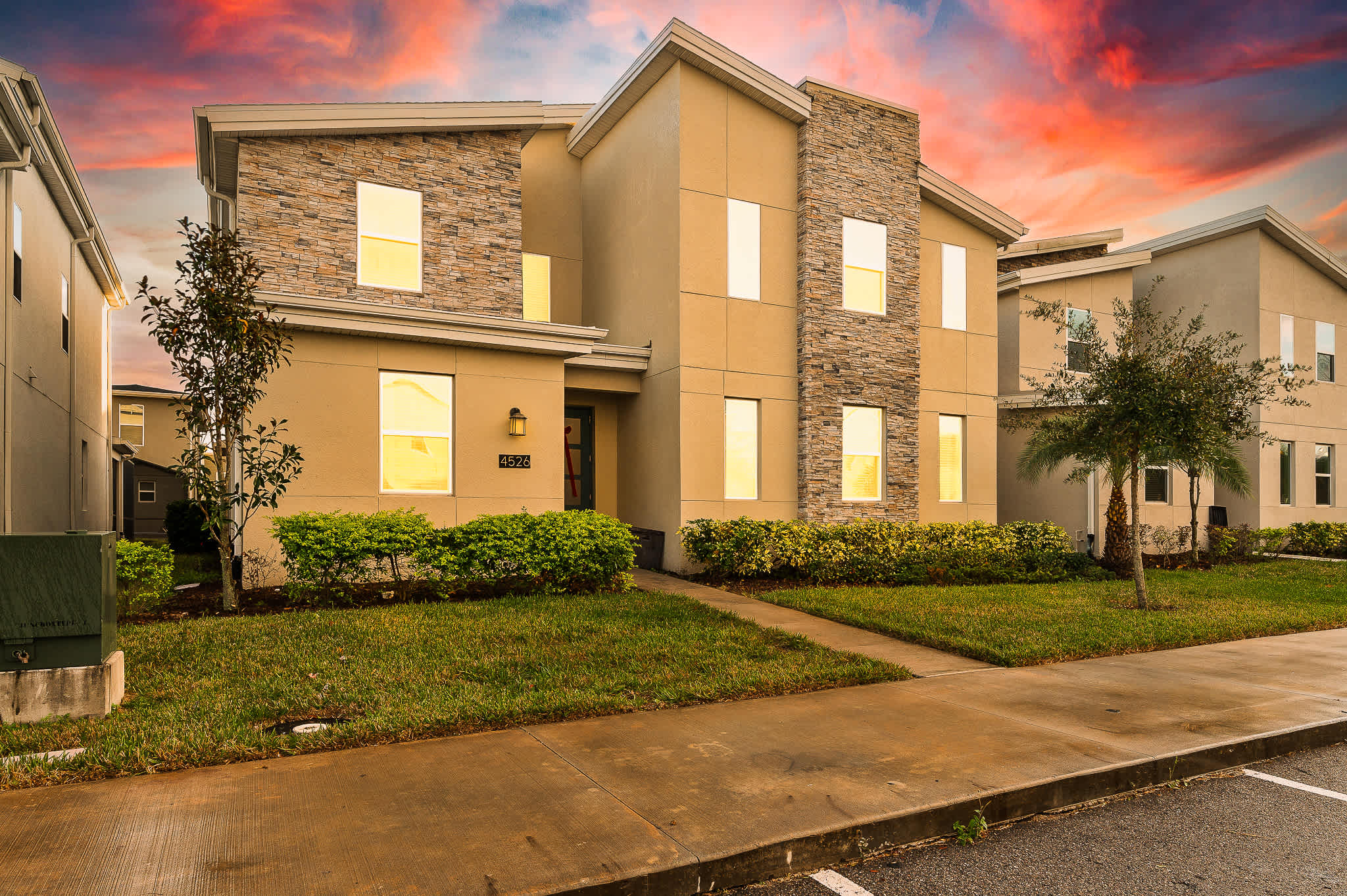 Family villa w/pool, hot tub & water park