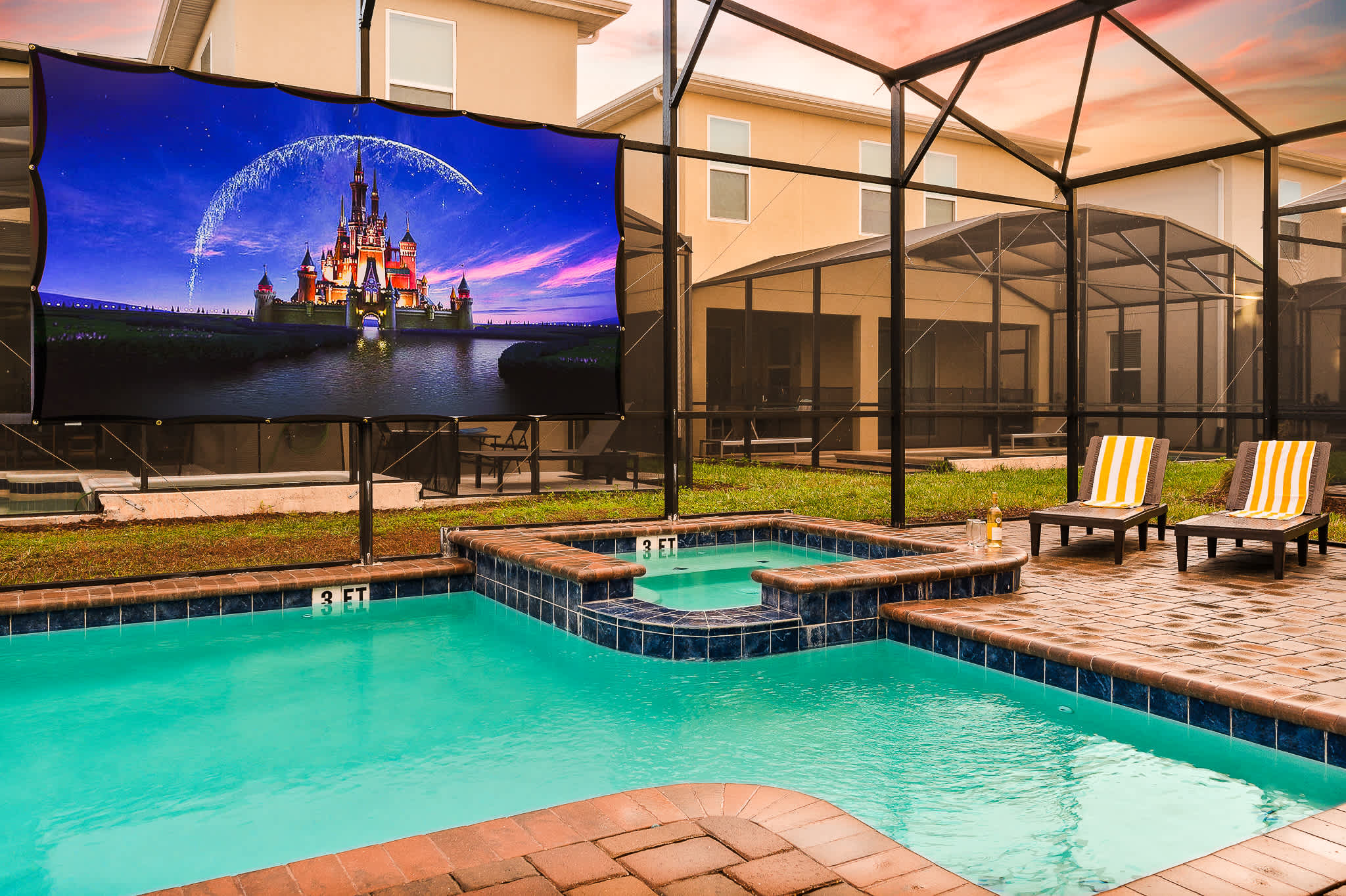 Spacious villa w/ pool & arcade near Disney