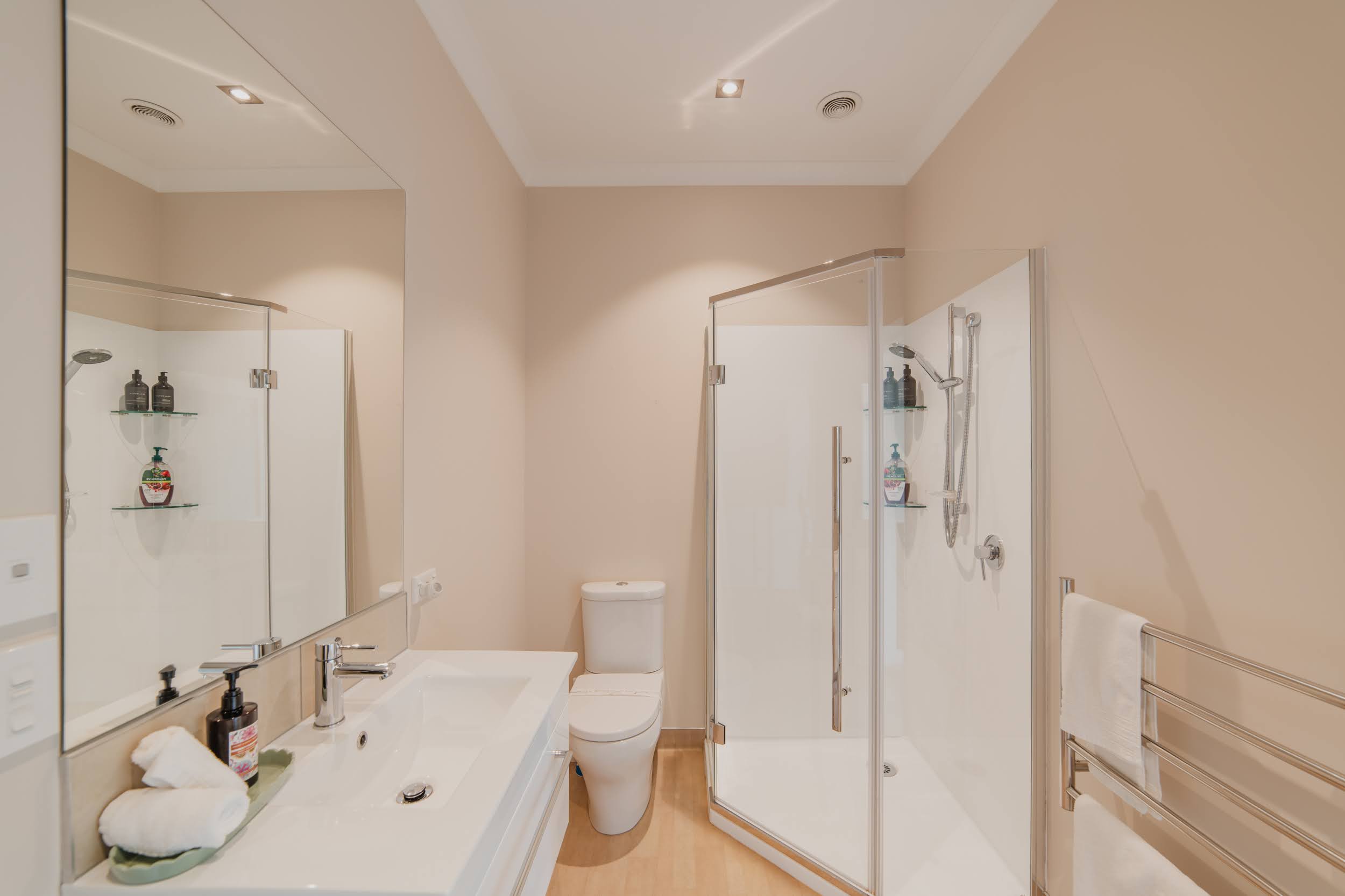 View 7