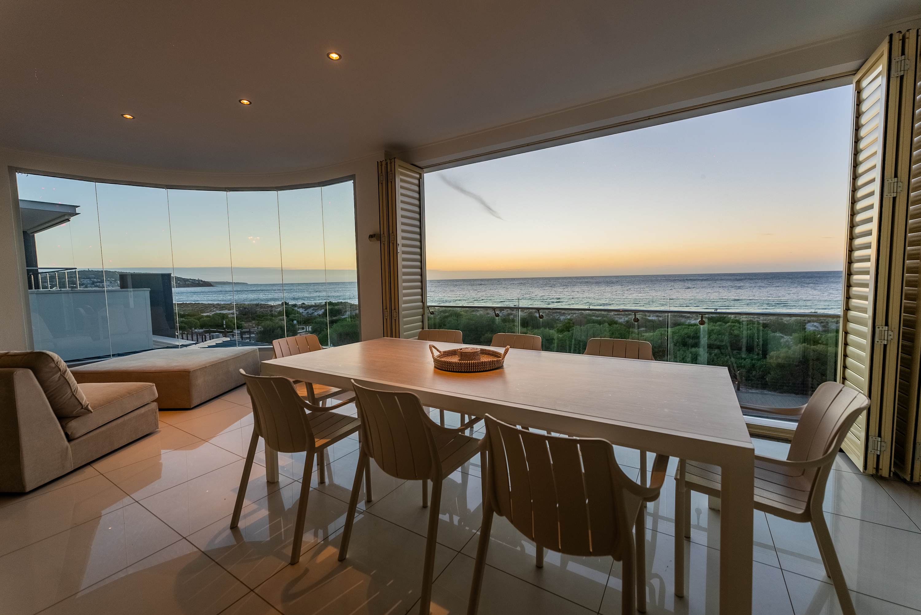 Ocean View Villa with Pool, Spa & Cinema - Photo 2