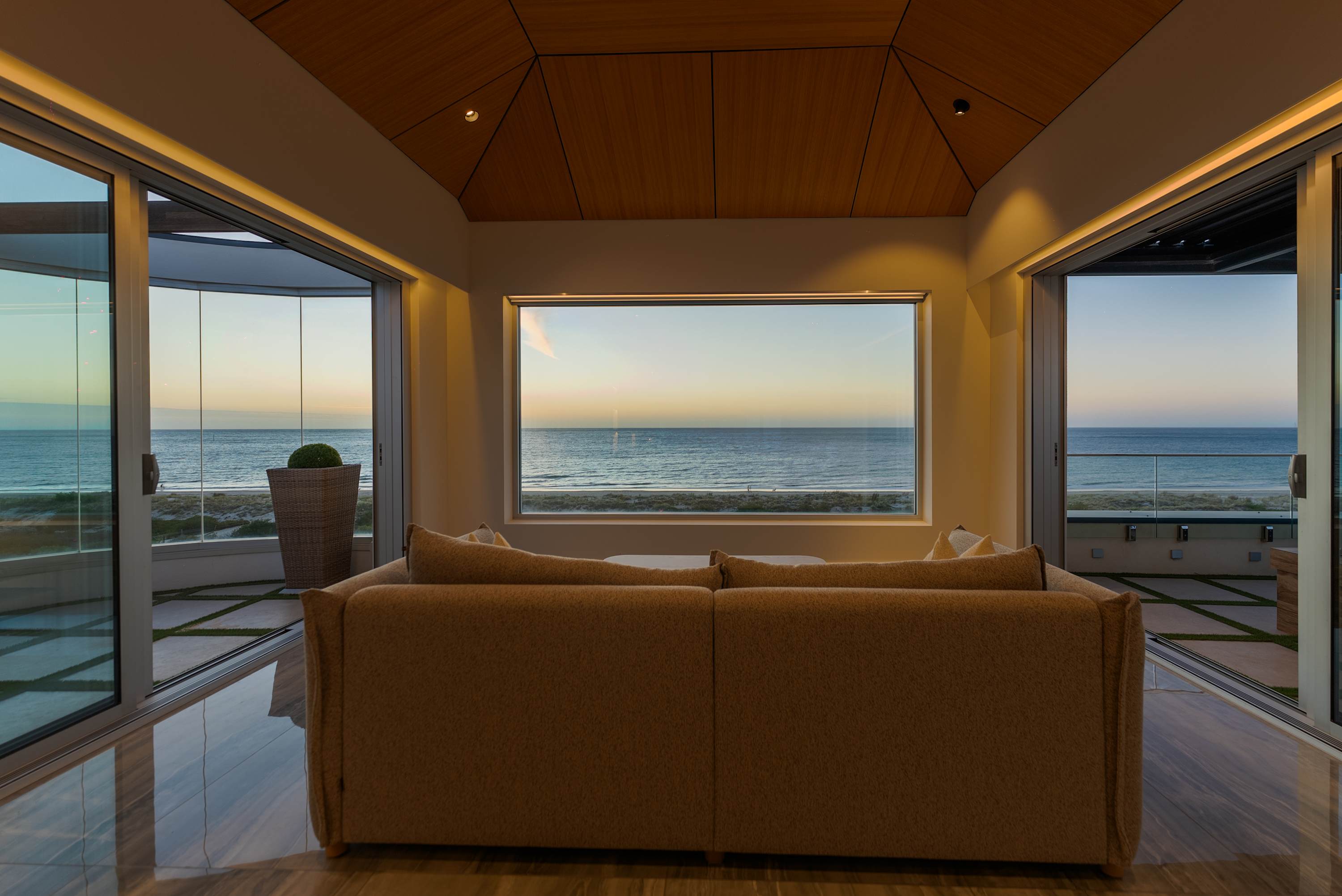 Ocean View Villa with Pool, Spa & Cinema - Photo 12