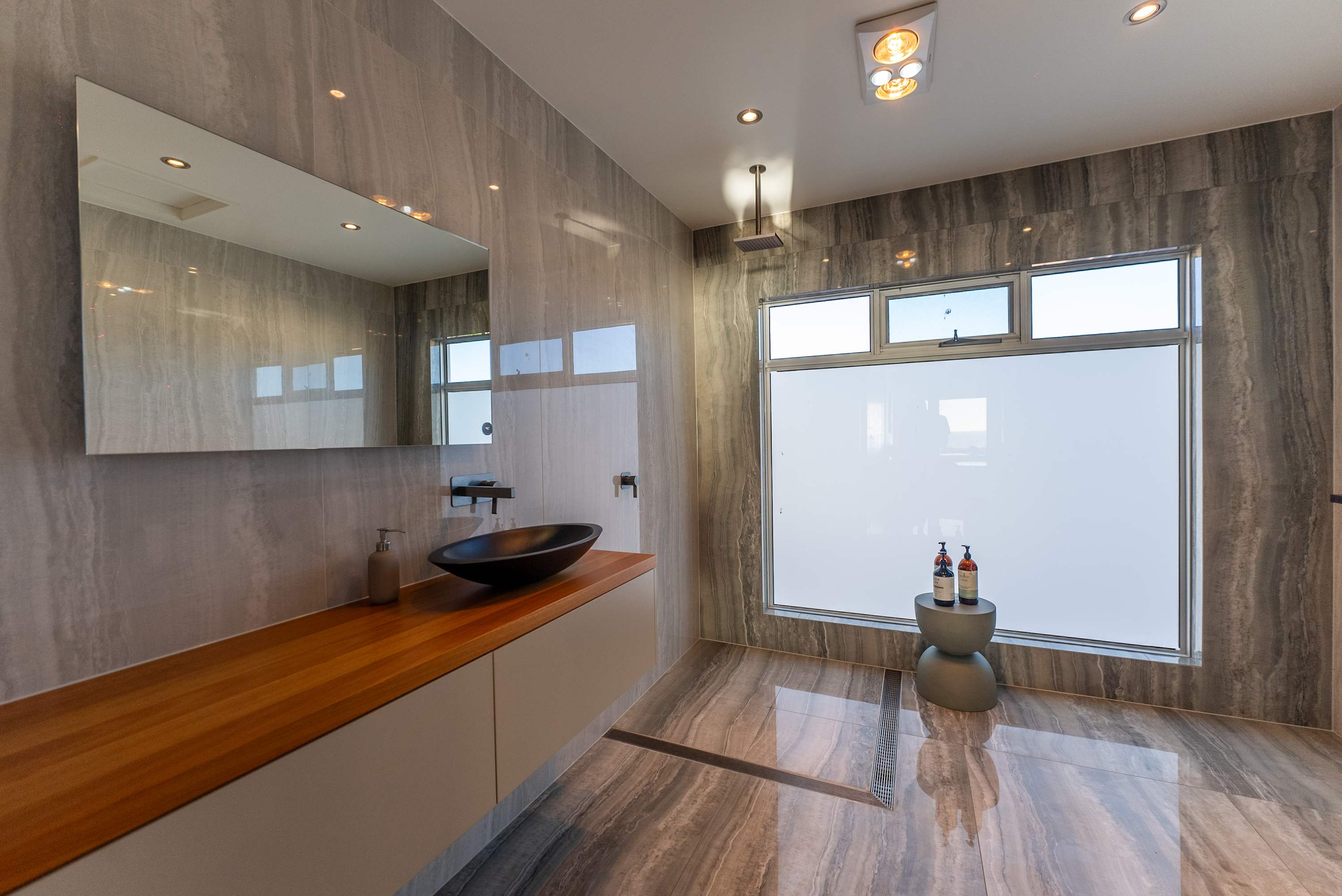 Ocean View Villa with Pool, Spa & Cinema - Photo 15