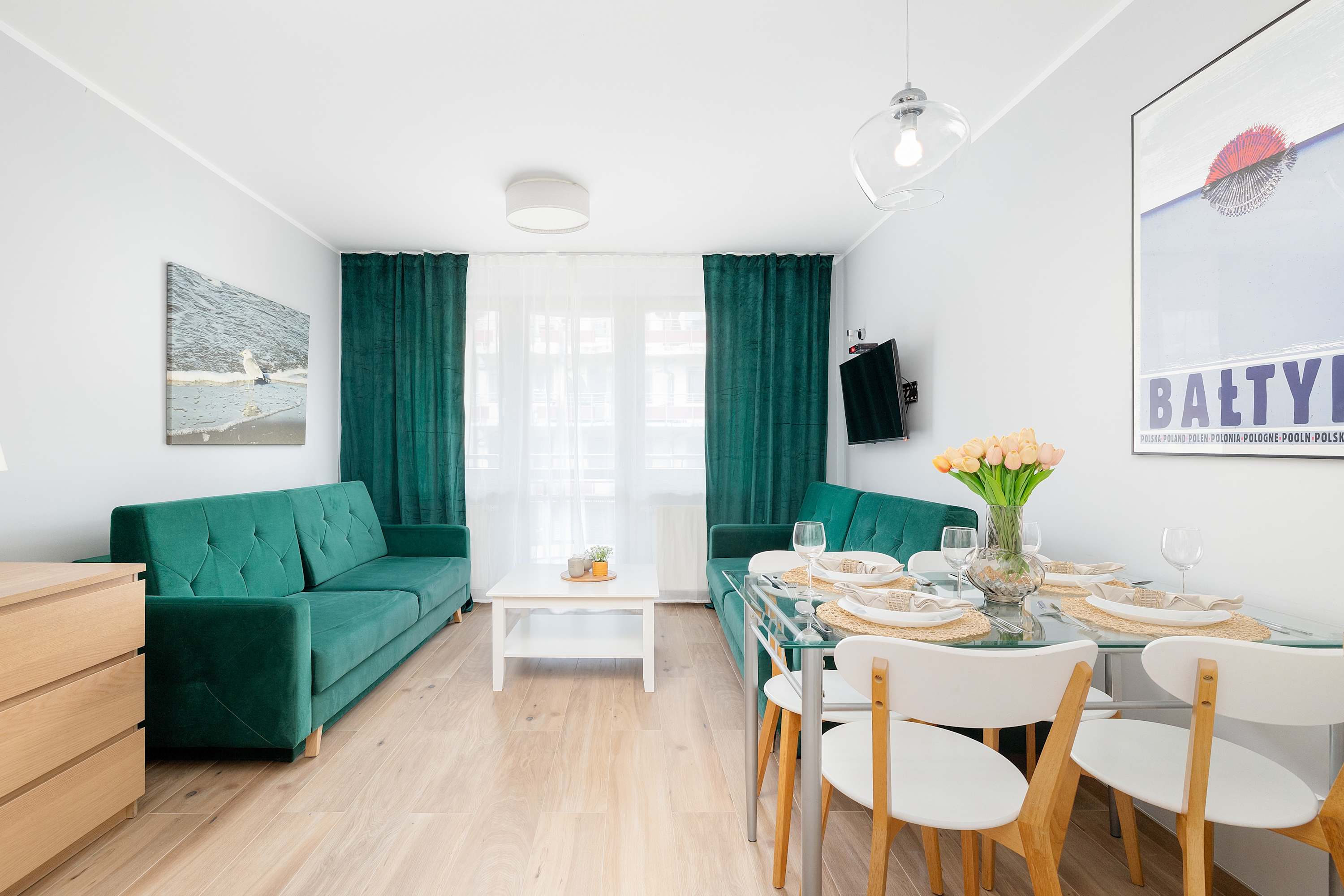 Zdrojowa 22 Świnoujście | Bright & cosy Apartment | Close to the Zdrojowa Park and the Beach | Balcony — Świnoujście, Województwo zachodniopomorskie — vacation rental