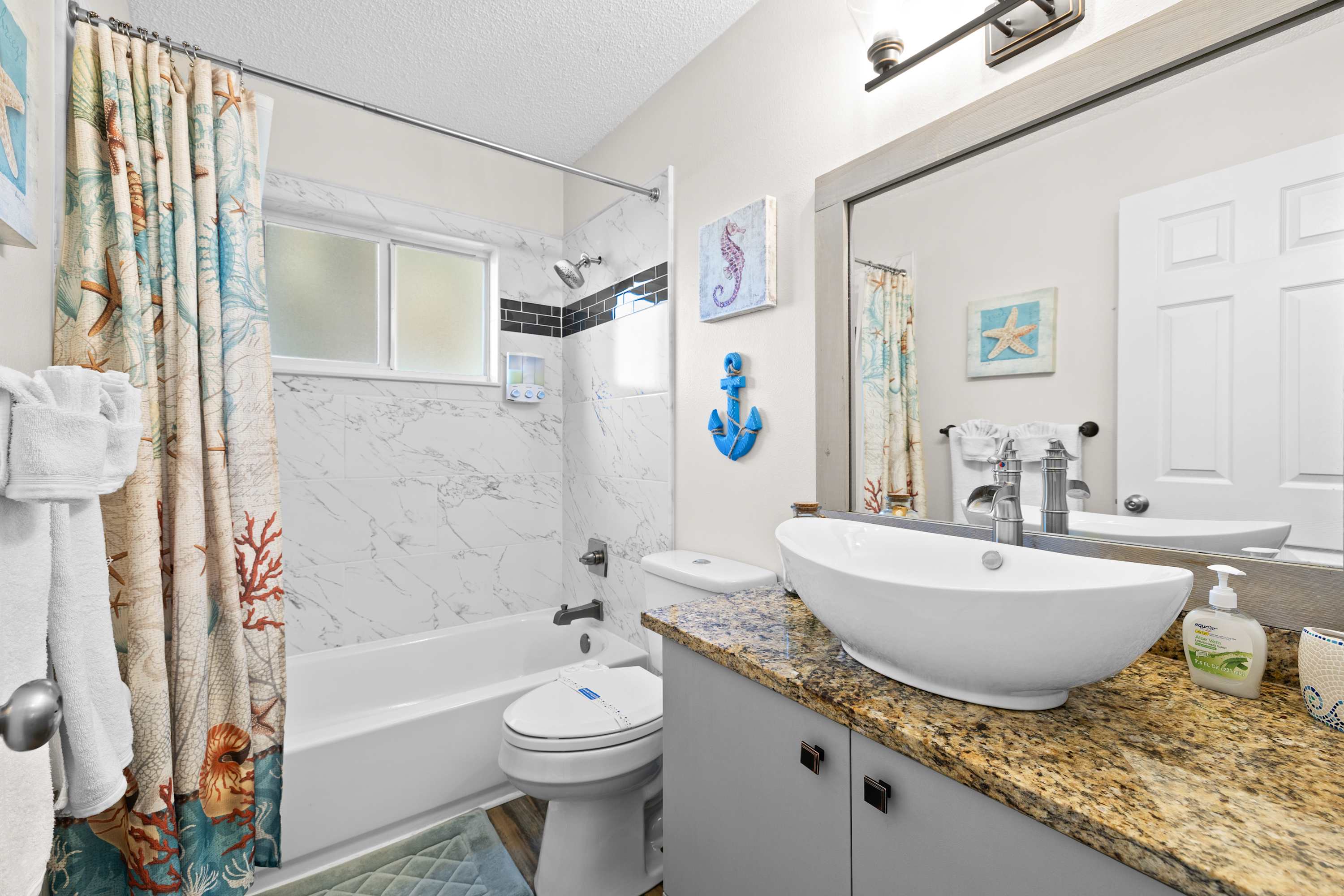 6mi to Beach, Villa w/Private Pool, Firepit