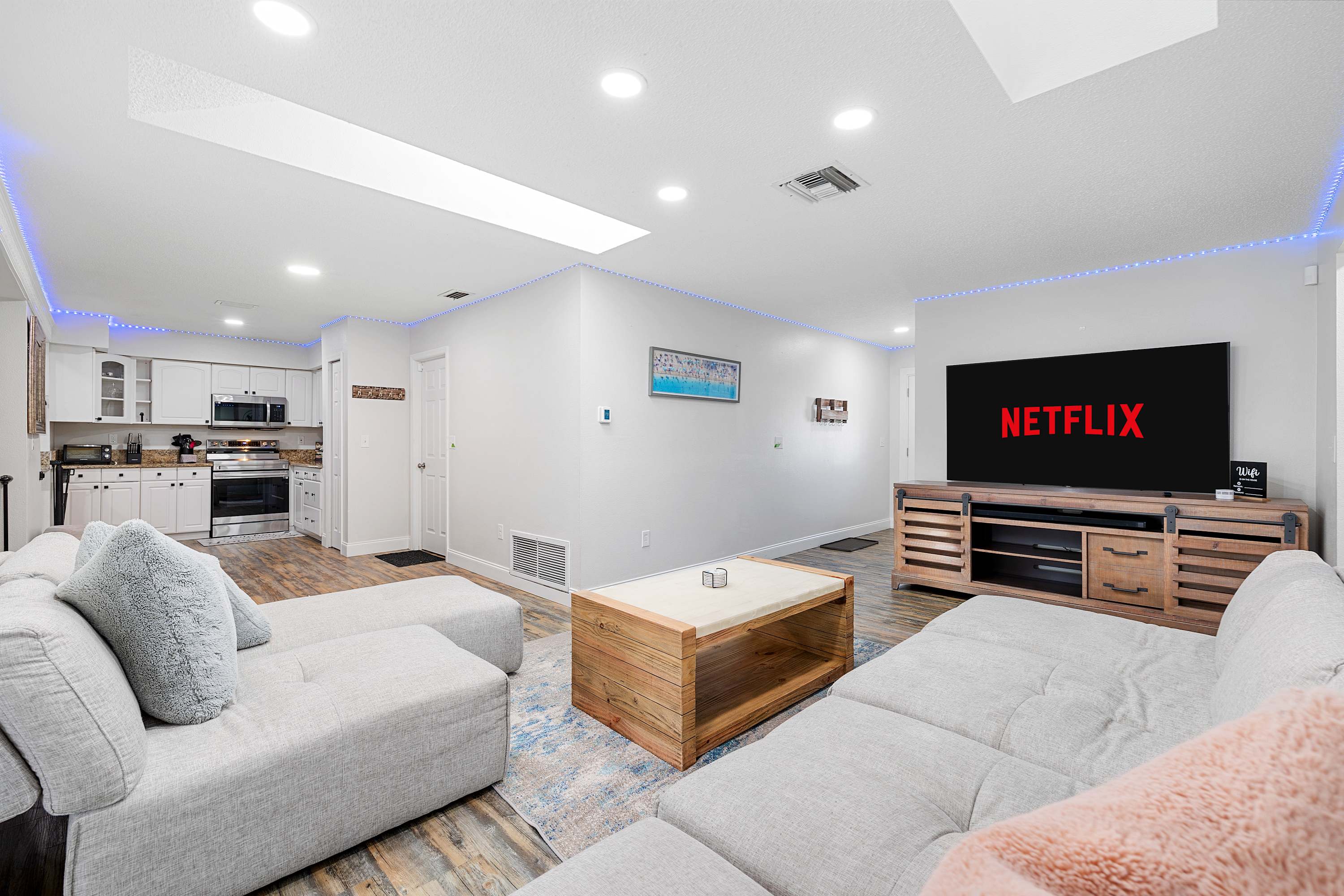 6mi to Beach, Villa w/Private Pool, Firepit