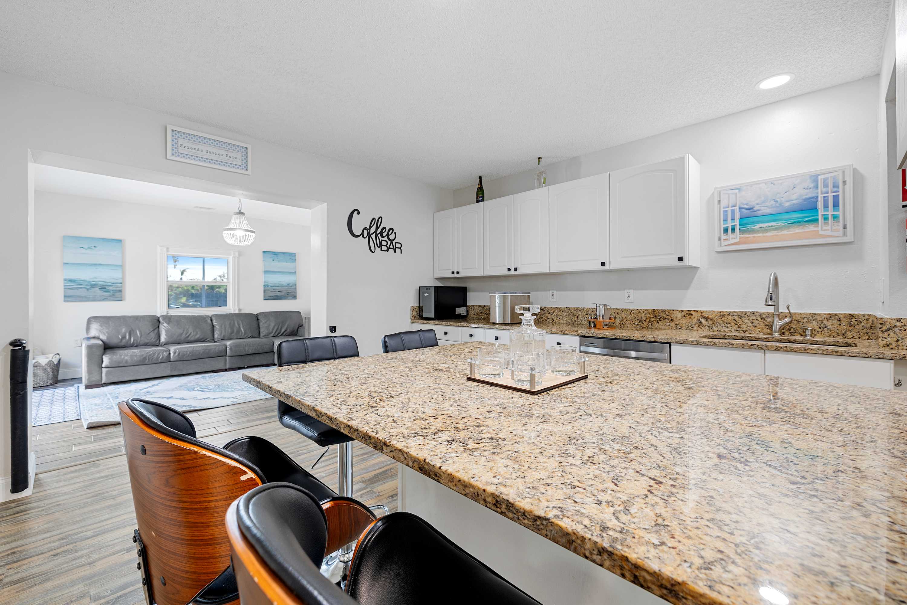 6mi to Beach, Villa w/Private Pool, Firepit