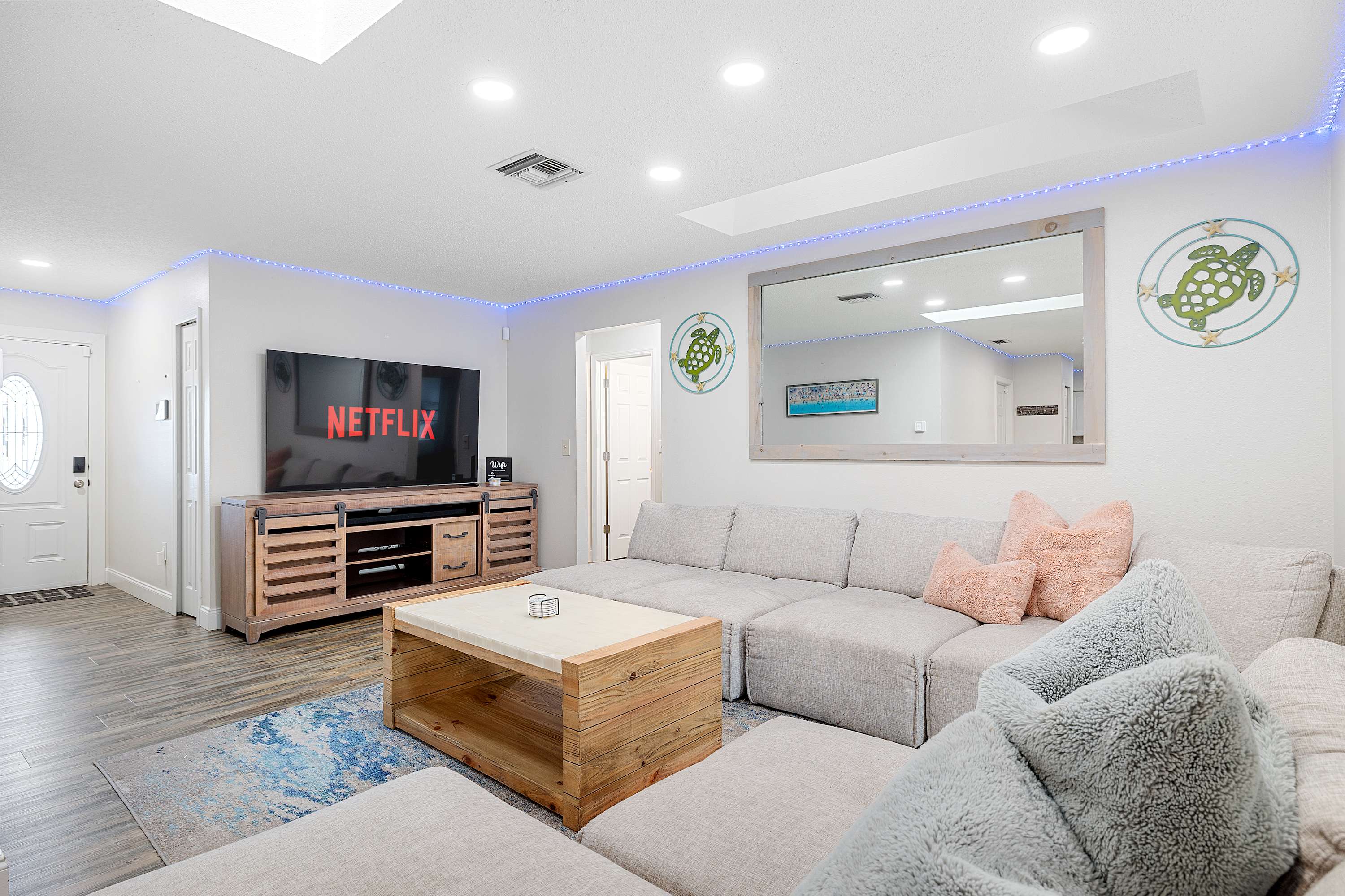 6mi to Beach, Villa w/Private Pool, Firepit