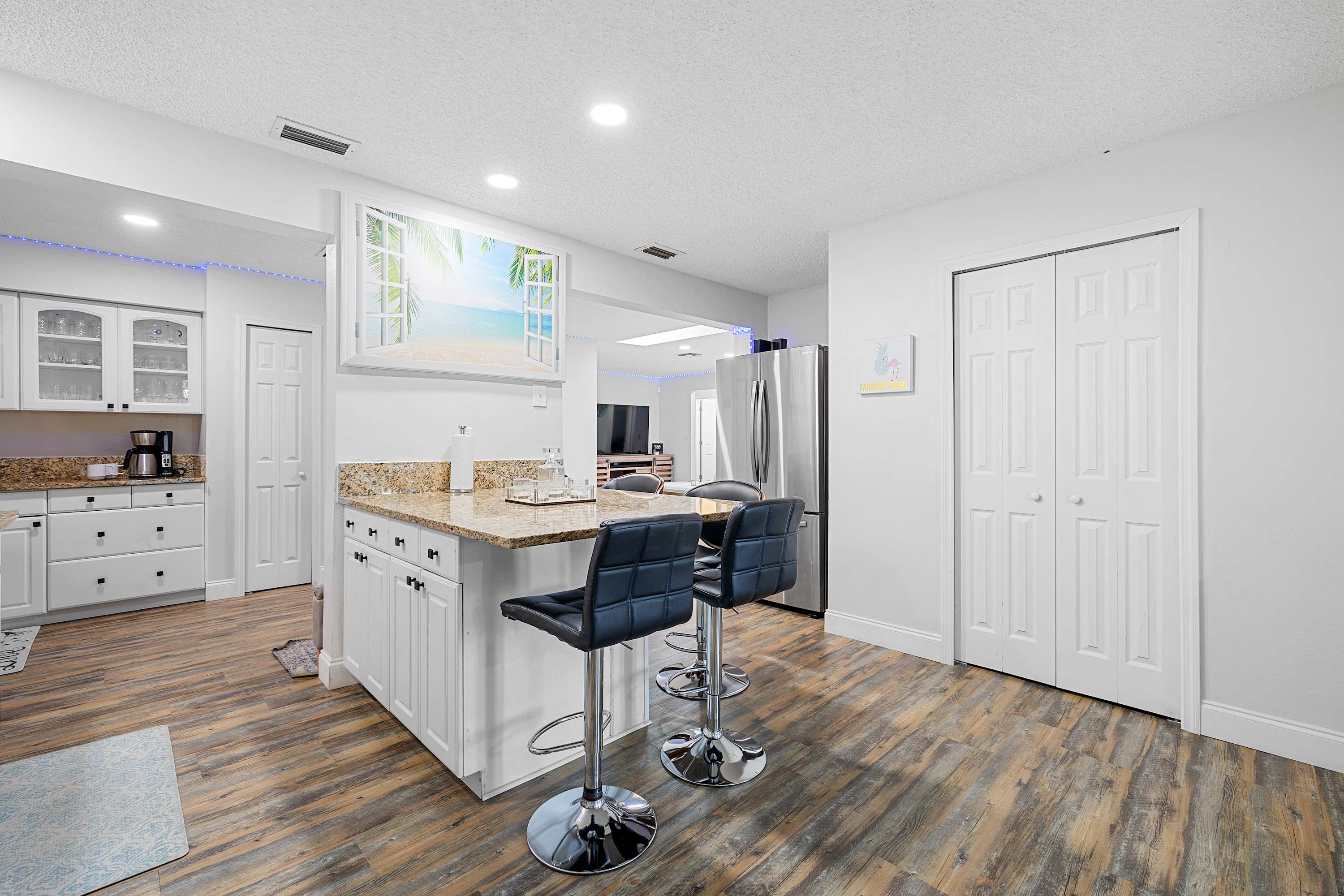 6mi to Beach, Villa w/Private Pool, Firepit