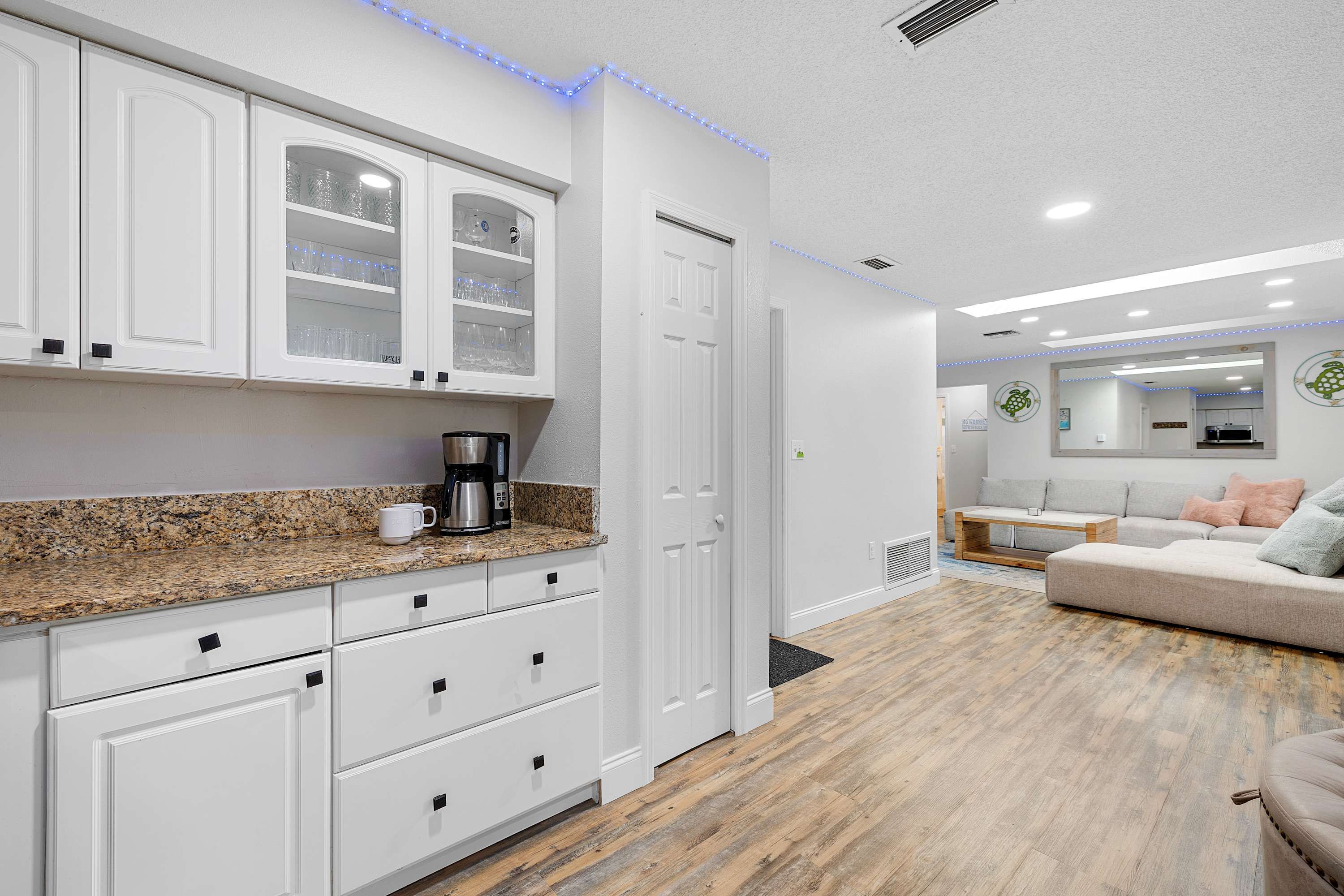 6mi to Beach, Villa w/Private Pool, Firepit