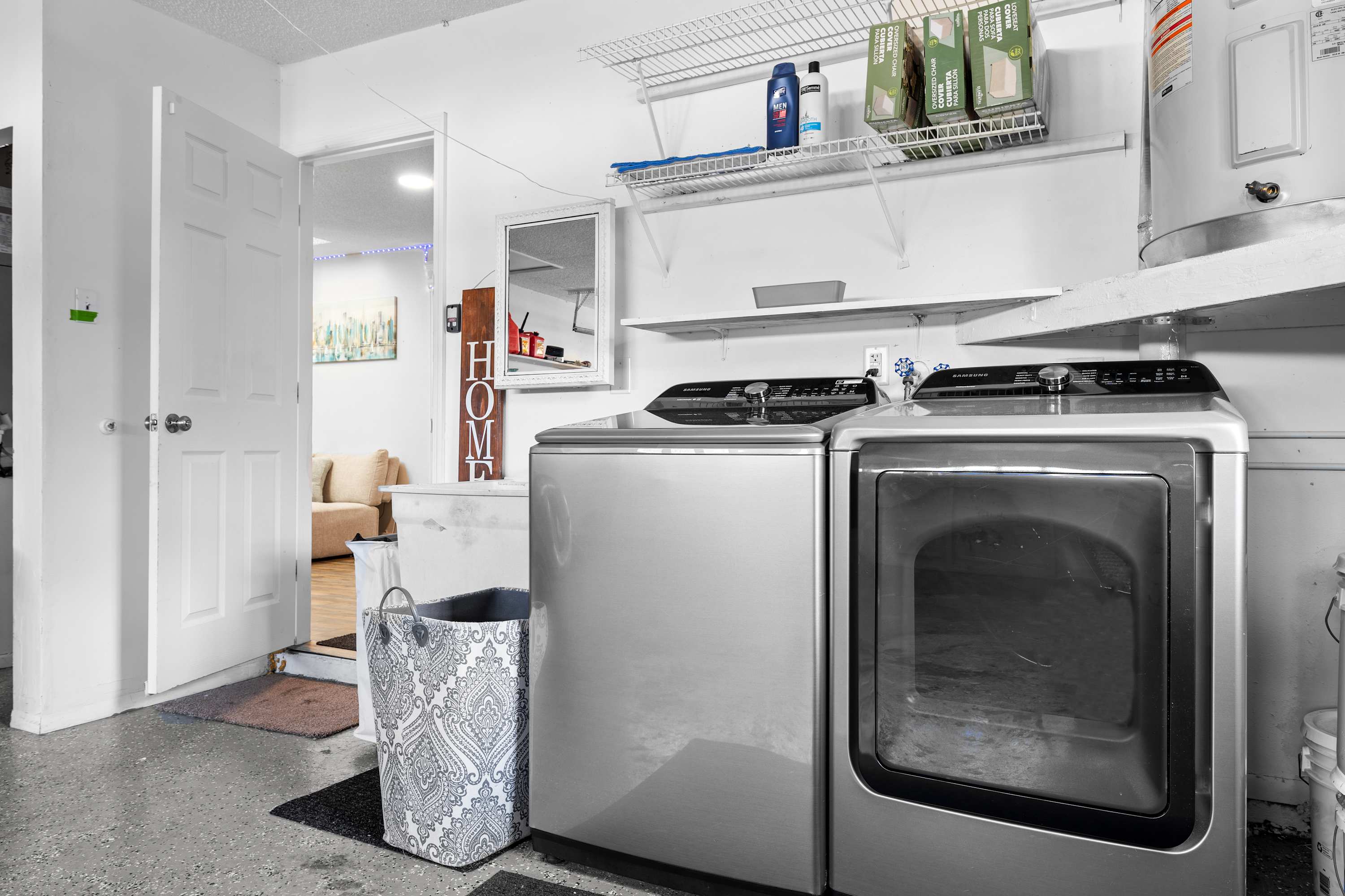 6mi to Beach, Villa w/Private Pool, Firepit