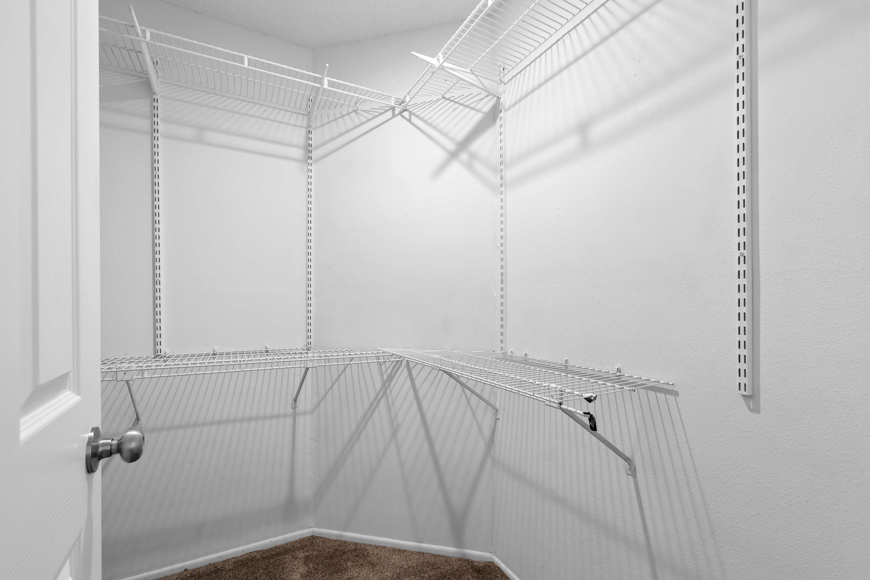 6mi to Beach, Villa w/Private Pool, Firepit