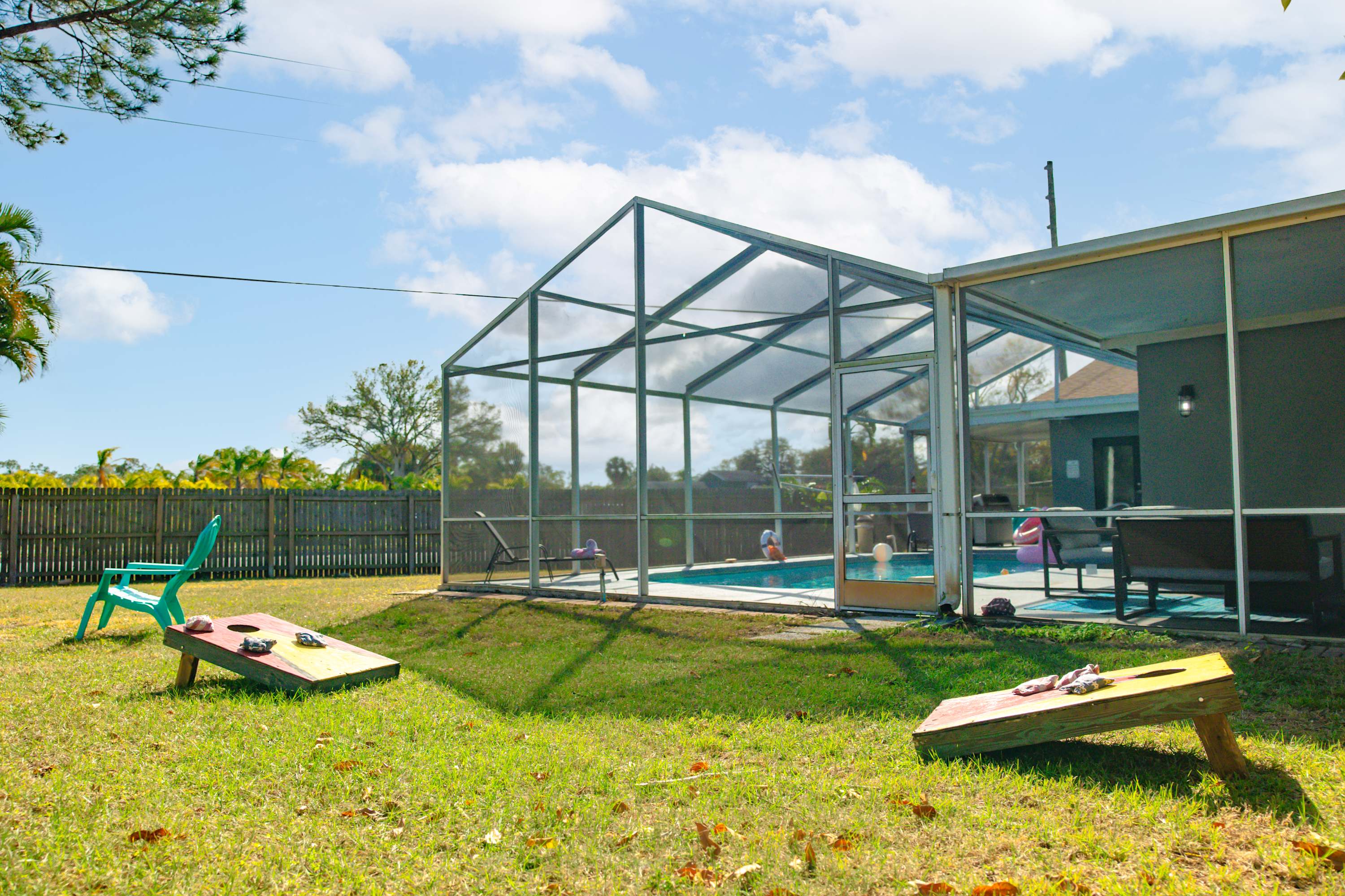 6mi to Beach, Villa w/Private Pool, Firepit