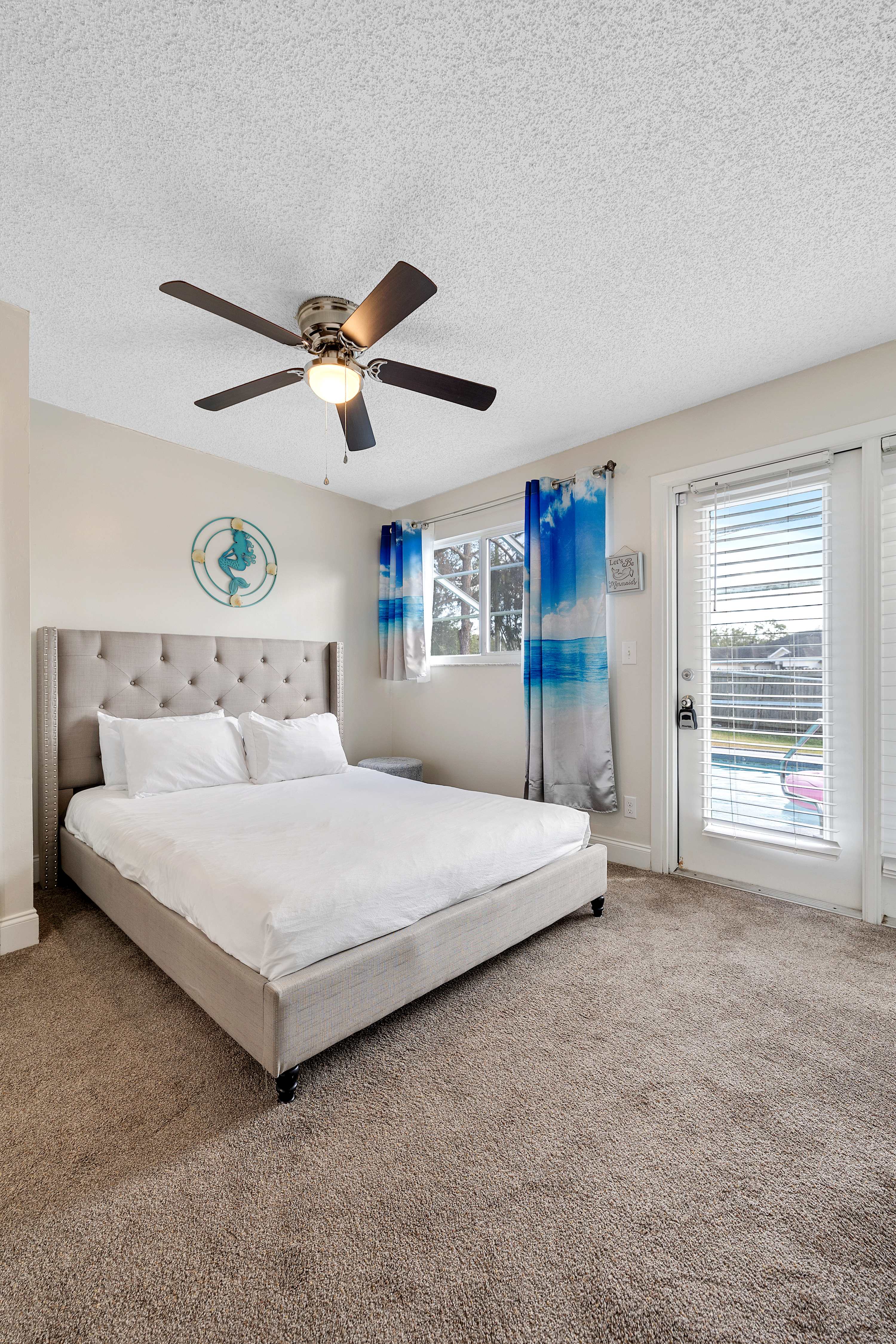 6mi to Beach, Villa w/Private Pool, Firepit