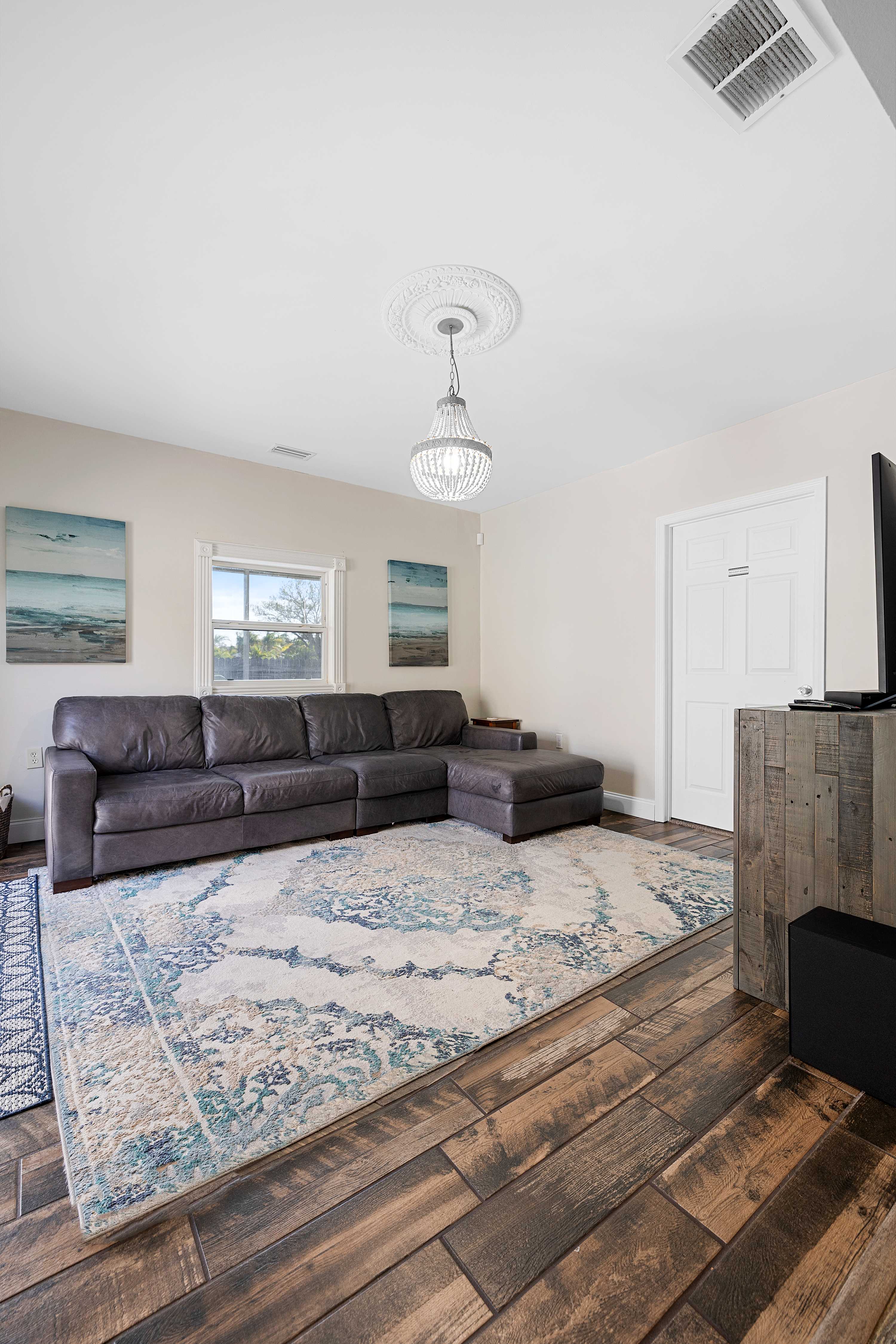 6mi to Beach, Villa w/Private Pool, Firepit