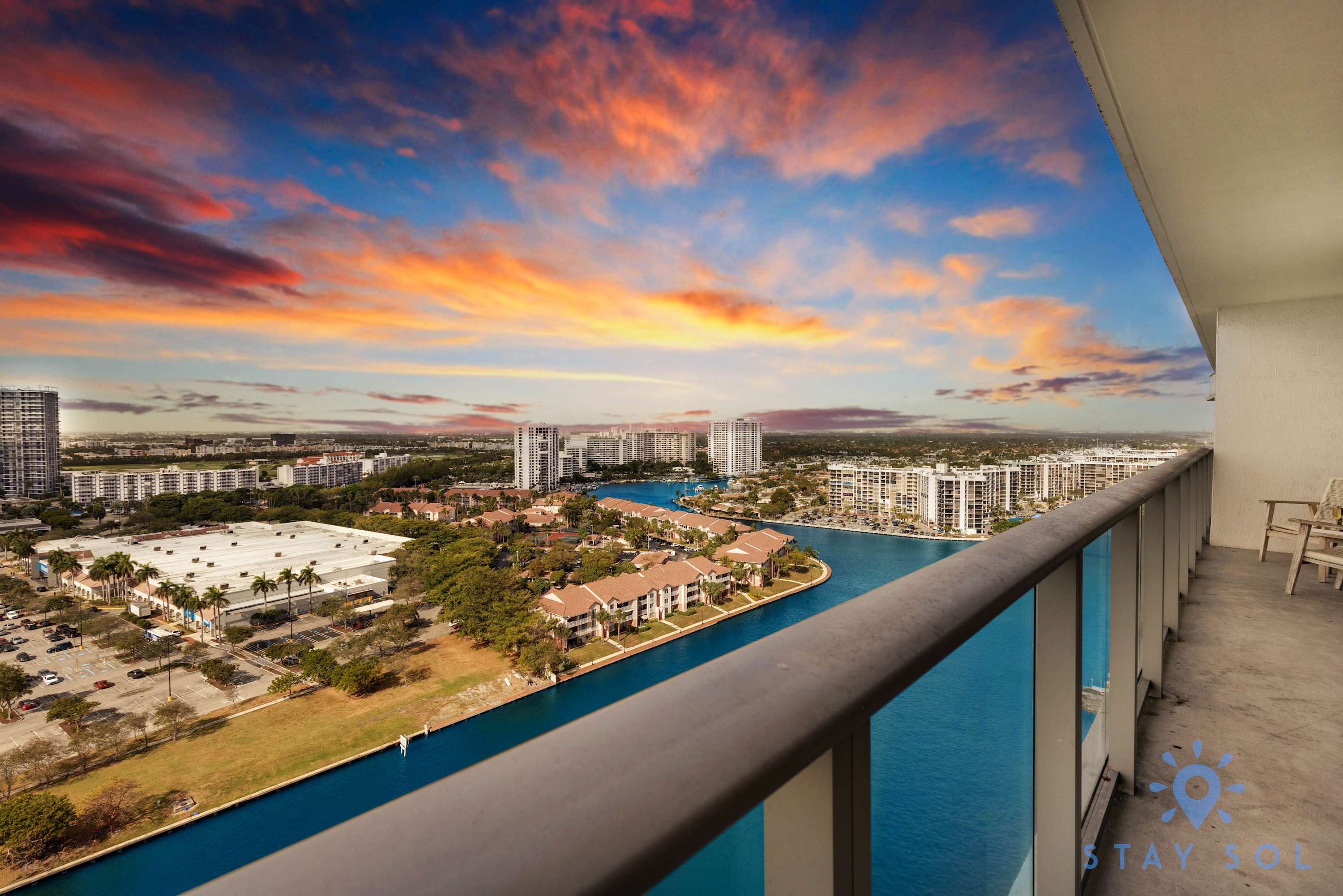Luxury 1 Br| Front Intracoastal | Balcony |Pools — Hollywood, FL — vacation rental