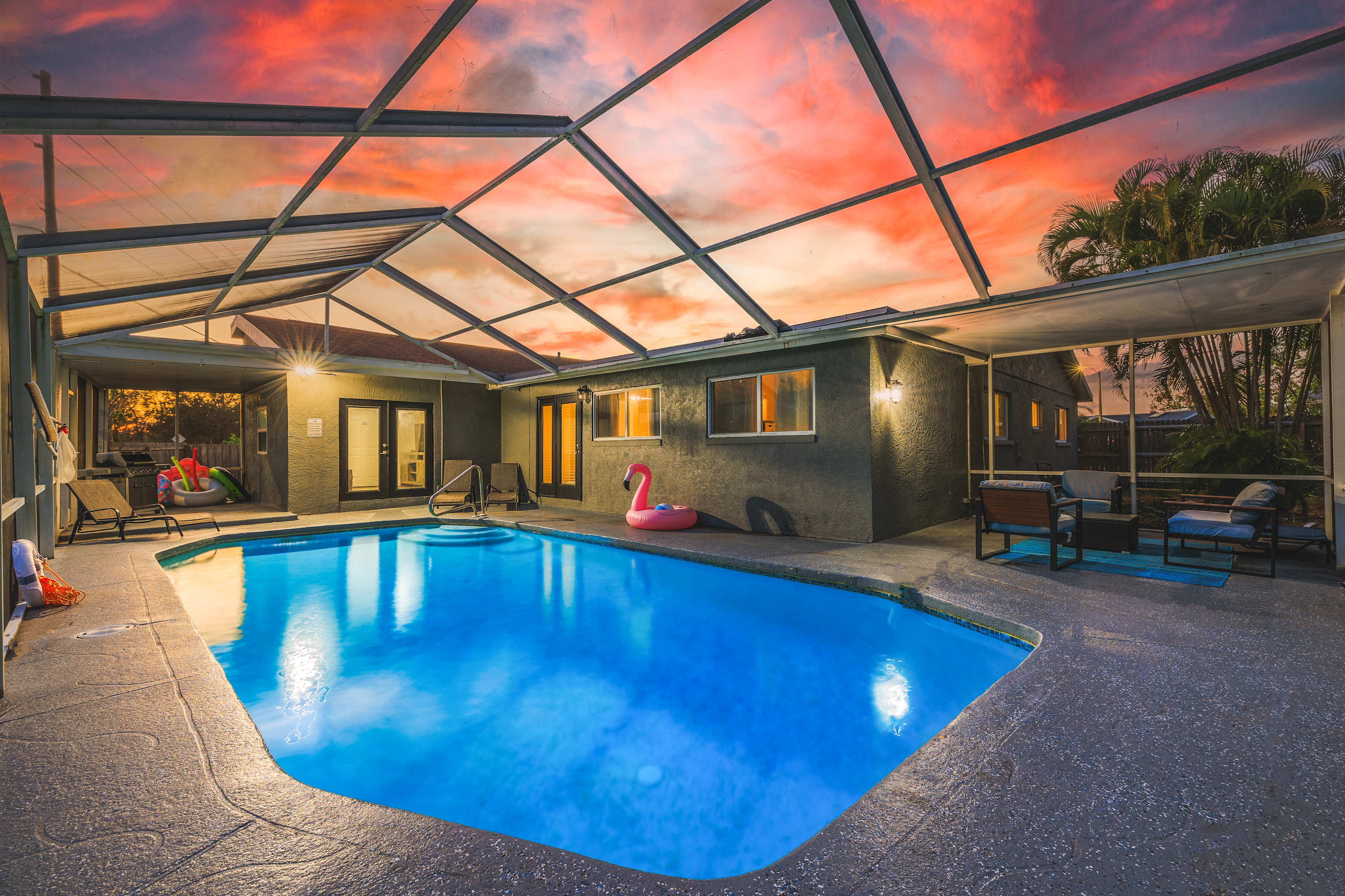 6mi to Beach, Villa w/Private Pool, Firepit