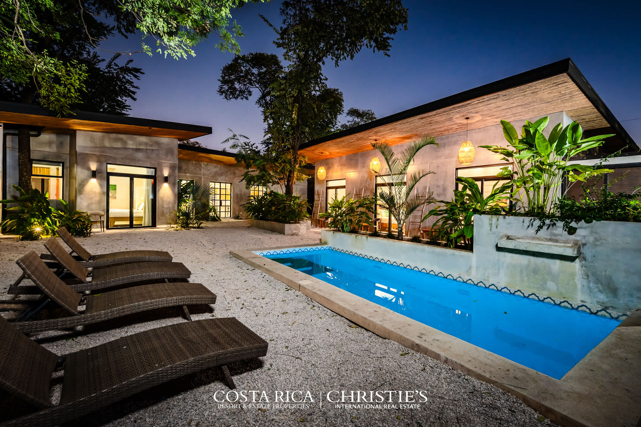 Dos Hijas Three Bedroom Villa-Steps to the Main Surf Break