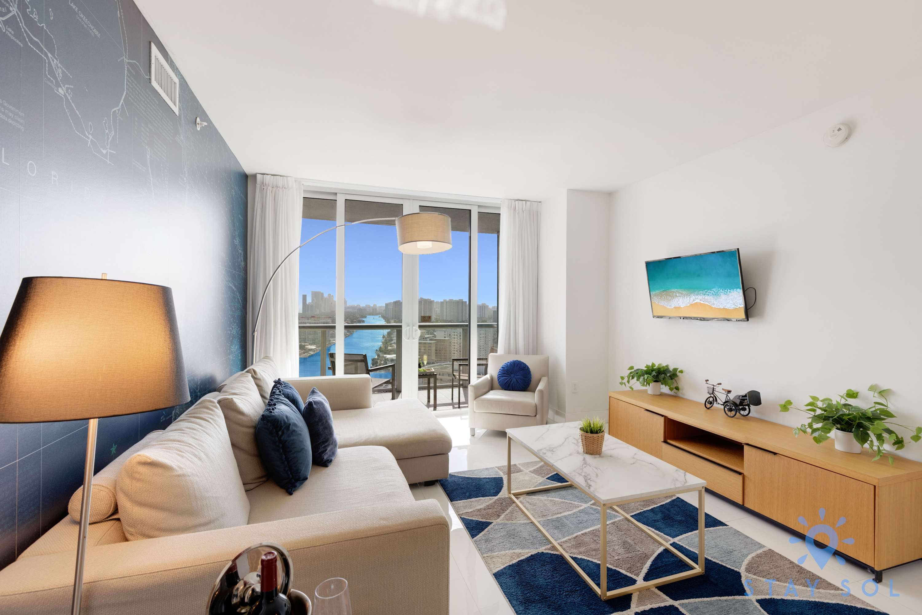 Spectacular Balcony View Retreat: Resort Amenities — Hallandale Beach, FL — vacation rental