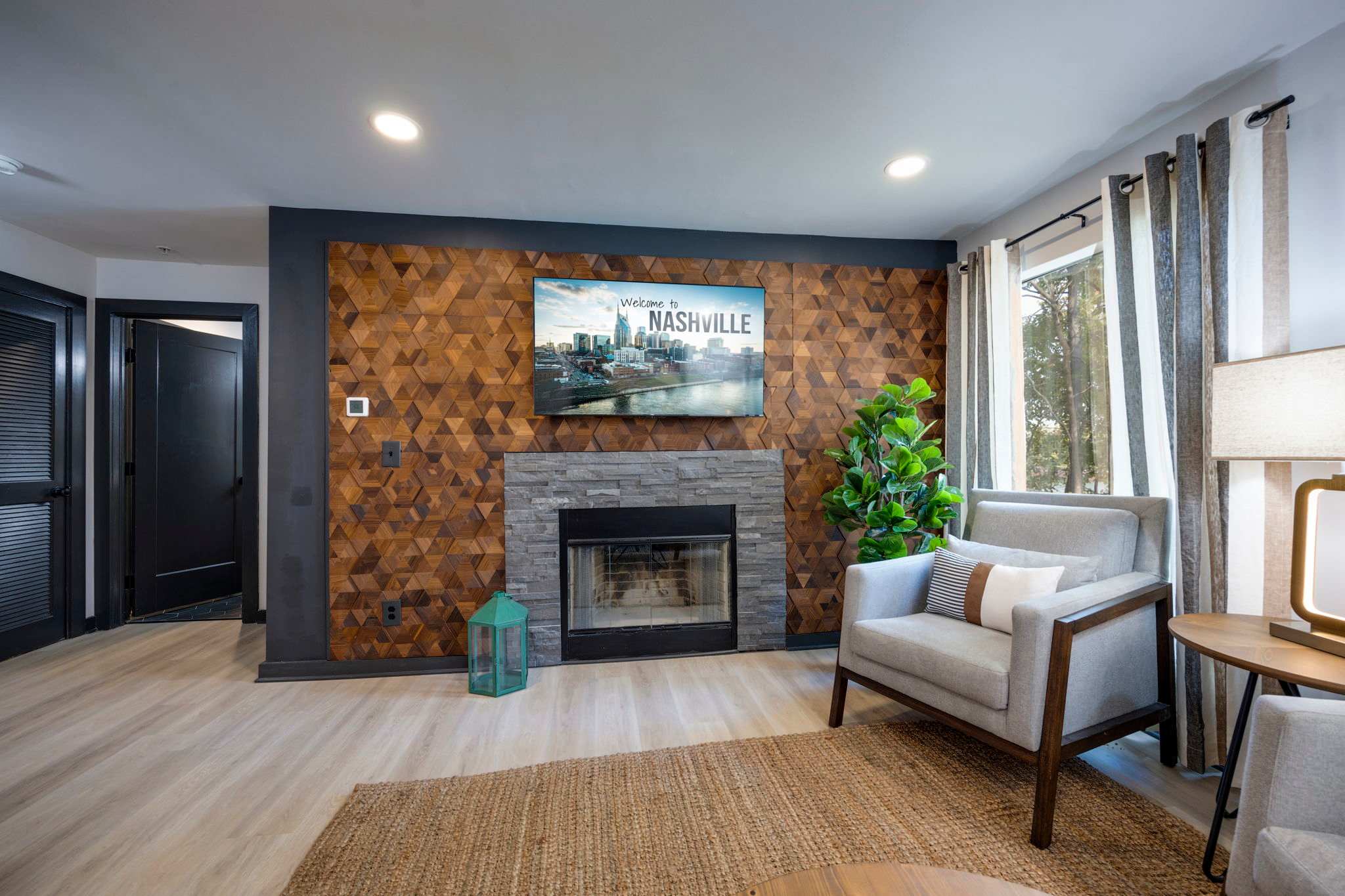 Riverfront Retreat w/ Pool | Walk to Broadway