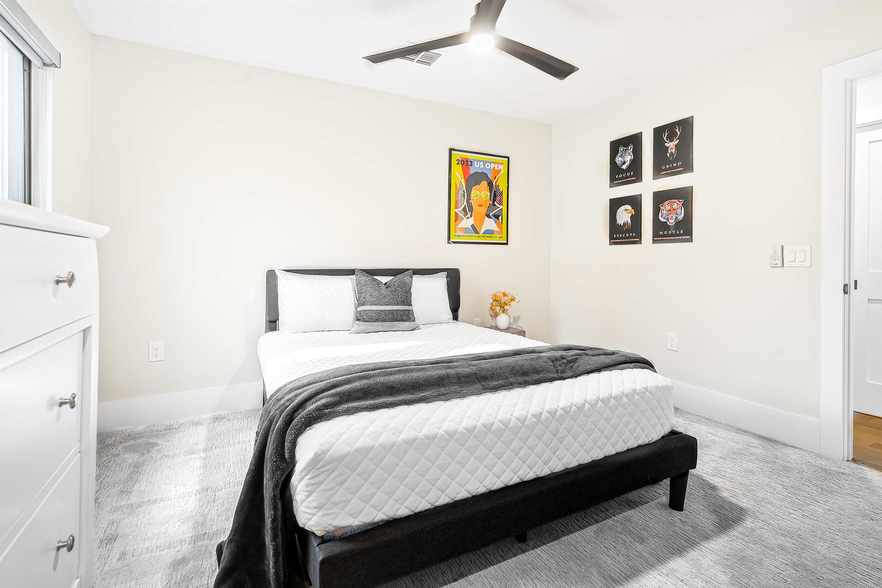 Spacious, S. Austin, Two Ensuites | Golden Hour