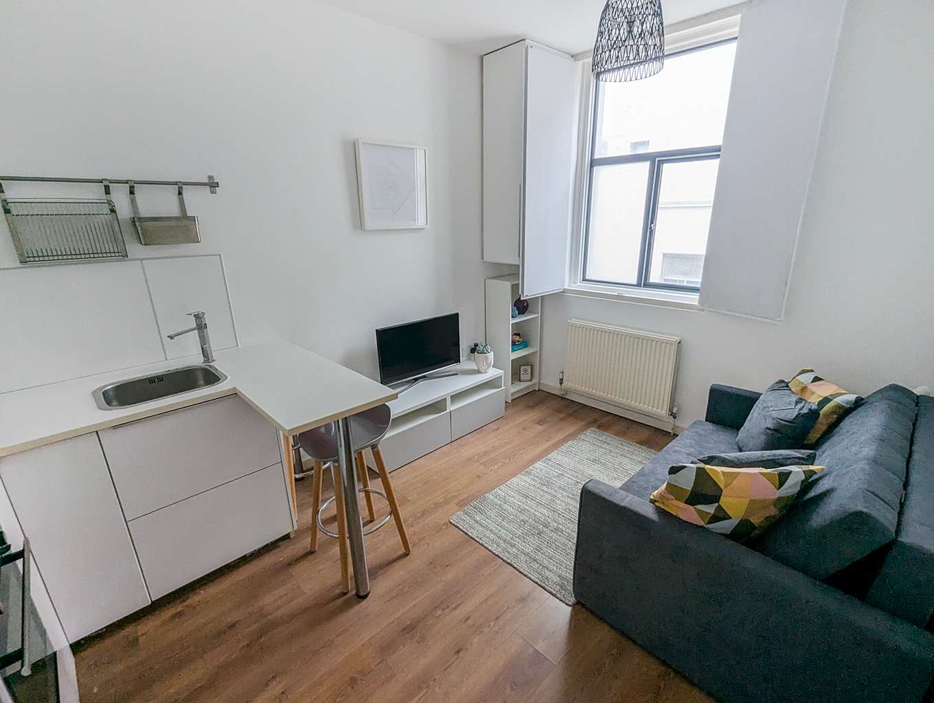 Brighton Bijou - by Brighton Holiday Lets - Brighton Holiday Home - Image 9