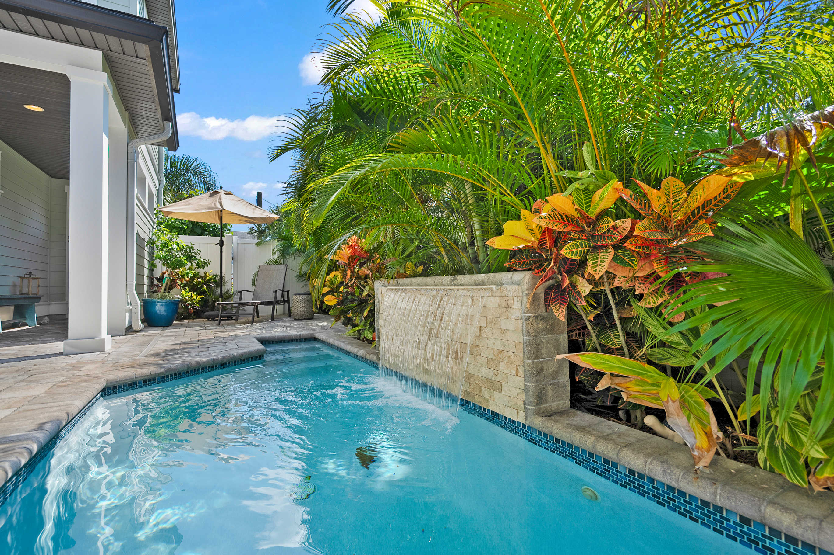 Paradise Unlocked, Plunge Pool, BBQ, Walk Downtown - Foto 1