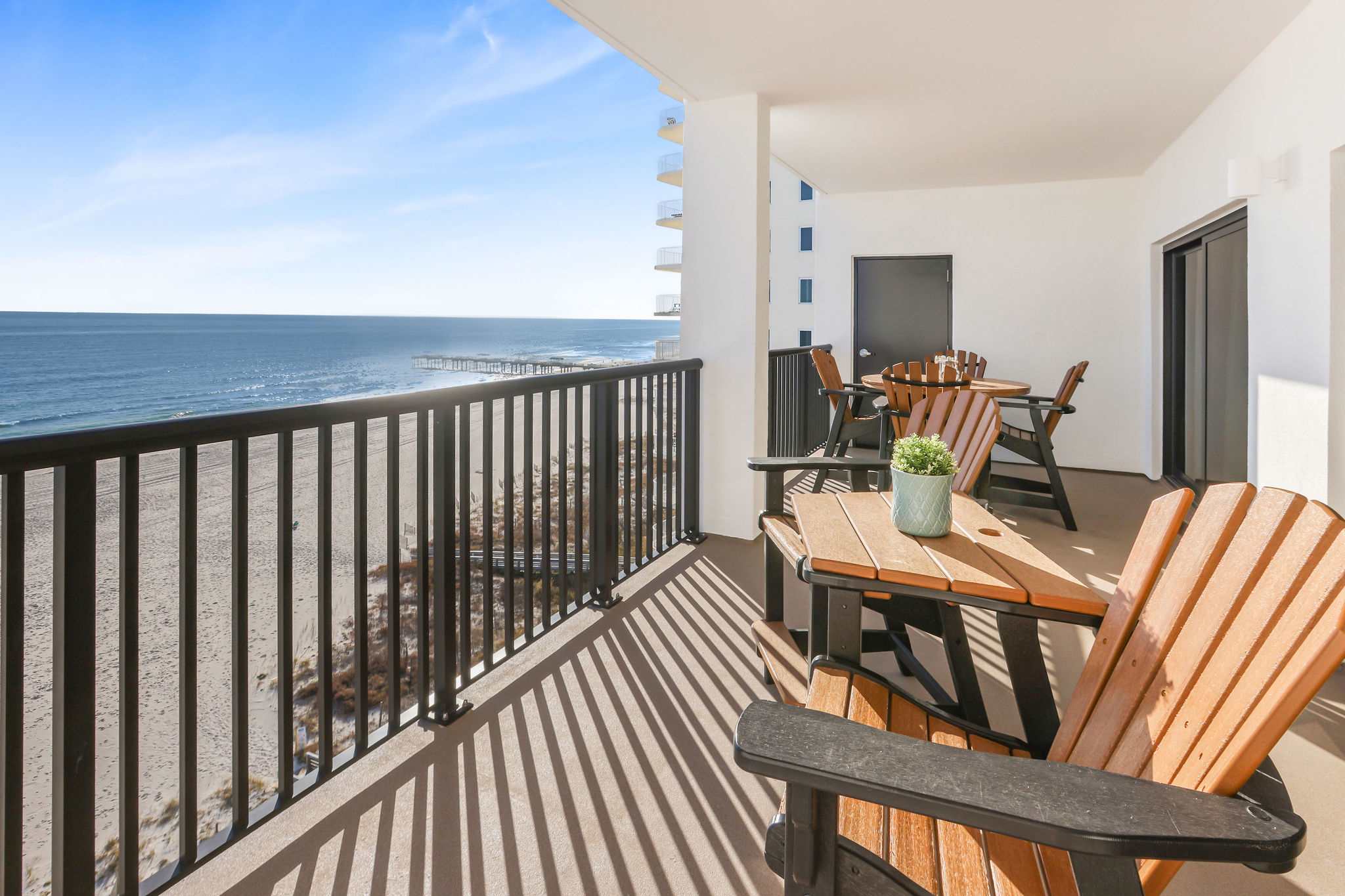 Palms 915- Premier beachfront condo, 3 bedrooms, sleeps 8, 9th floor — Orange Beach, AL — vacation rental