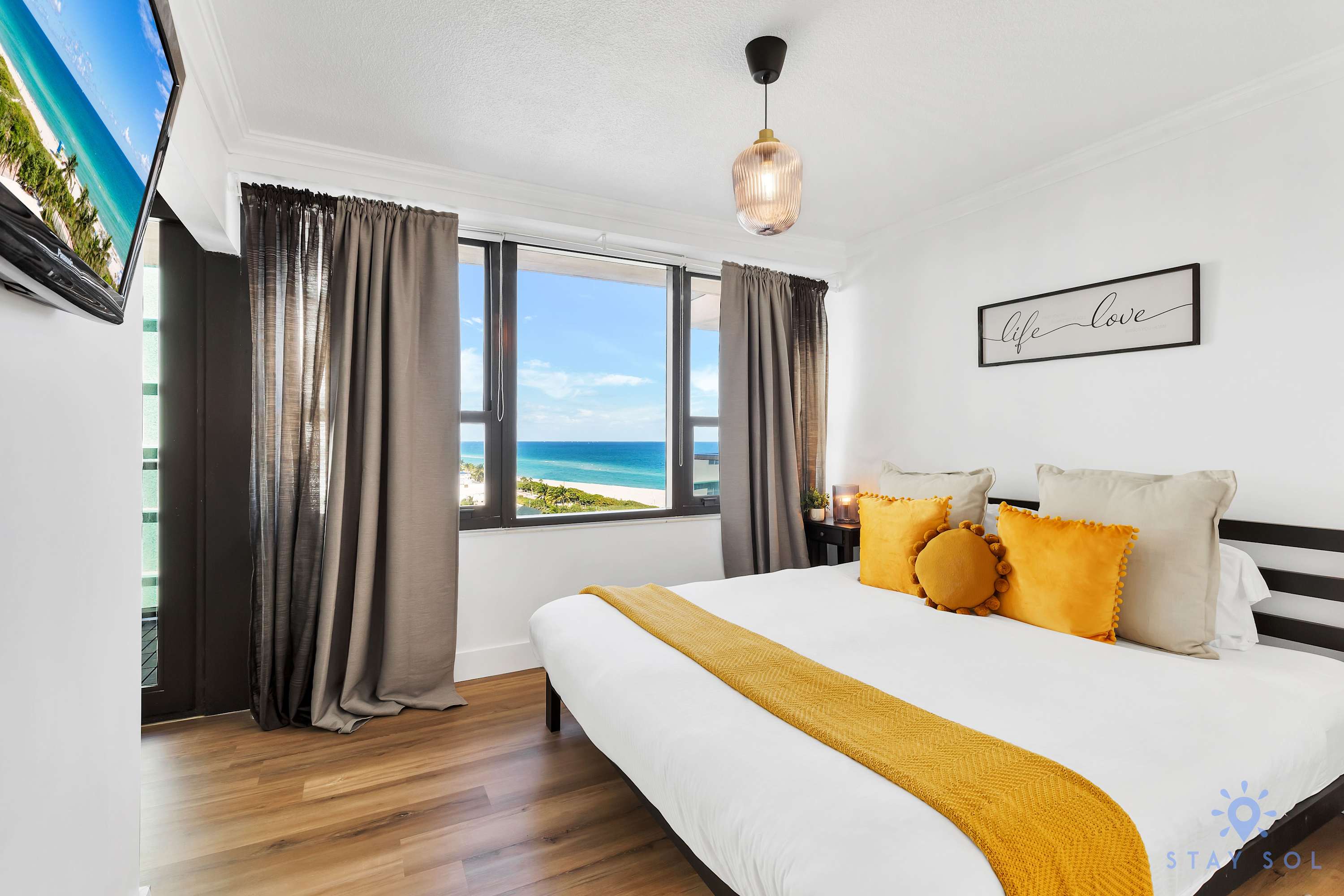 Stylish 2BR Apt • Ocean Views