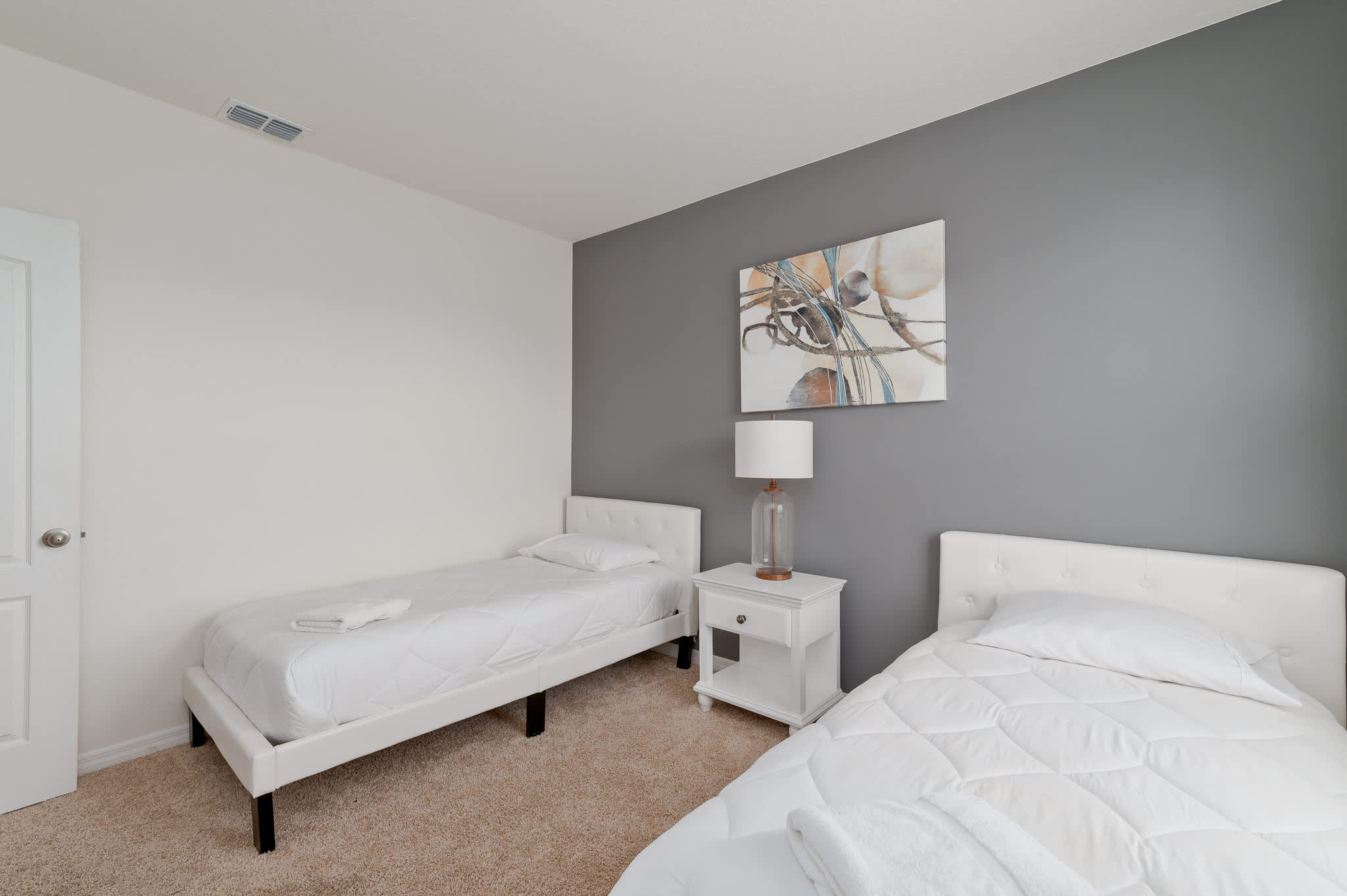 Second floor bedroom, two twin beds