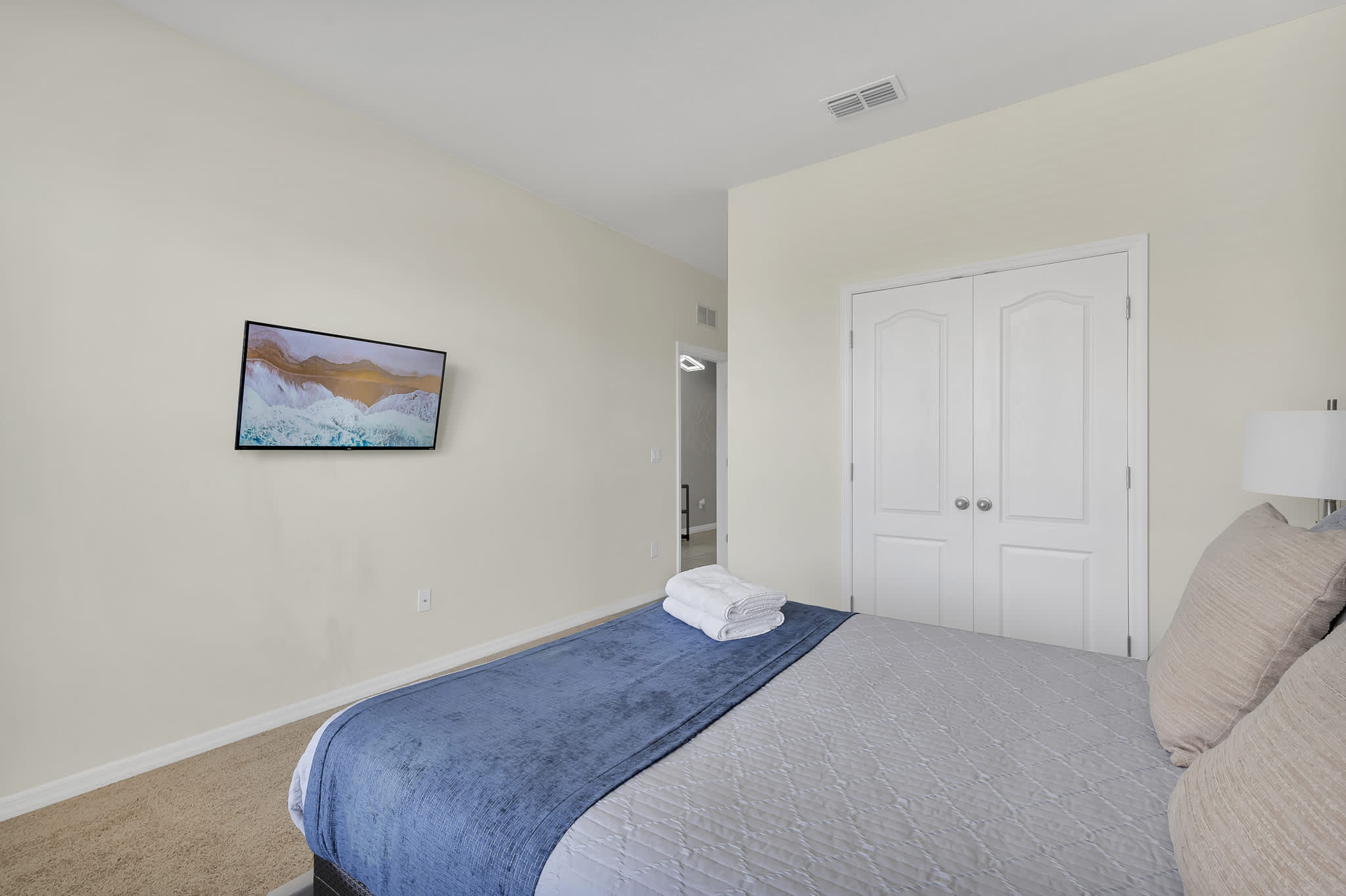 Private Pool Villa with Hot Tub! 14 MI to Disney