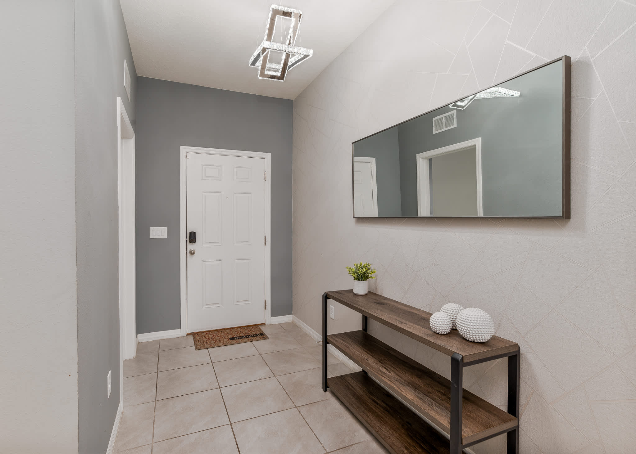 Private Pool Villa with Hot Tub! 14 MI to Disney