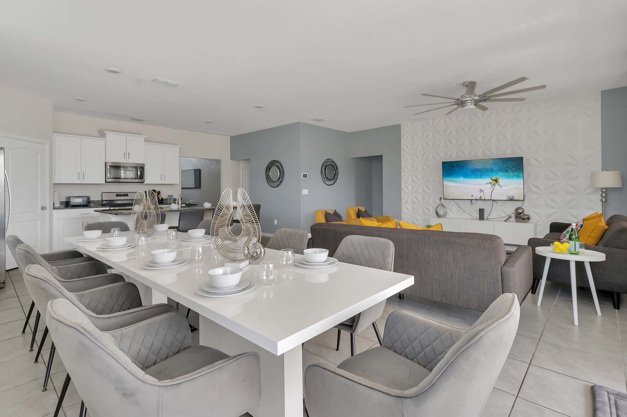 Large dining table to enjoy a meal together!