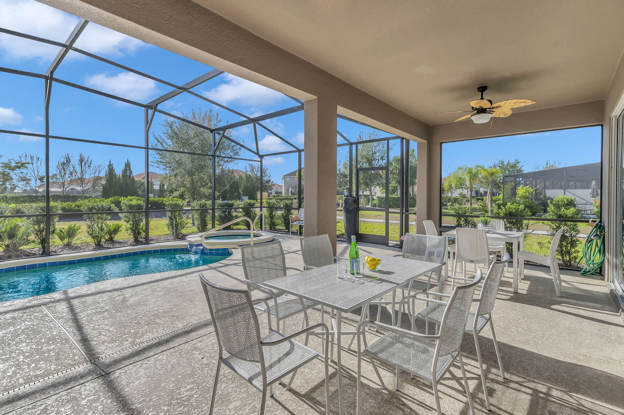 Private Pool Villa with Hot Tub! 14 MI to Disney