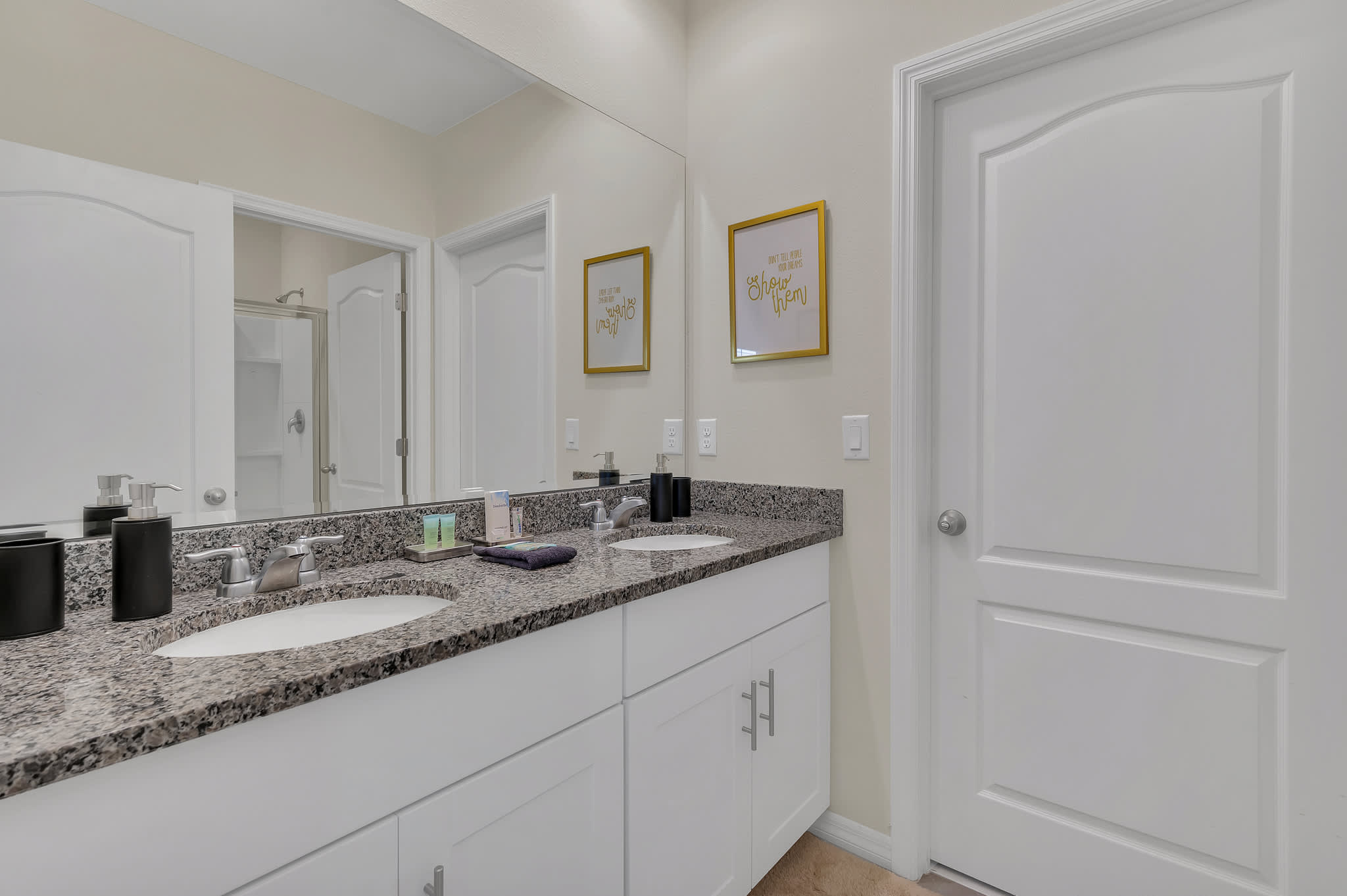 Private Pool Villa with Hot Tub! 14 MI to Disney