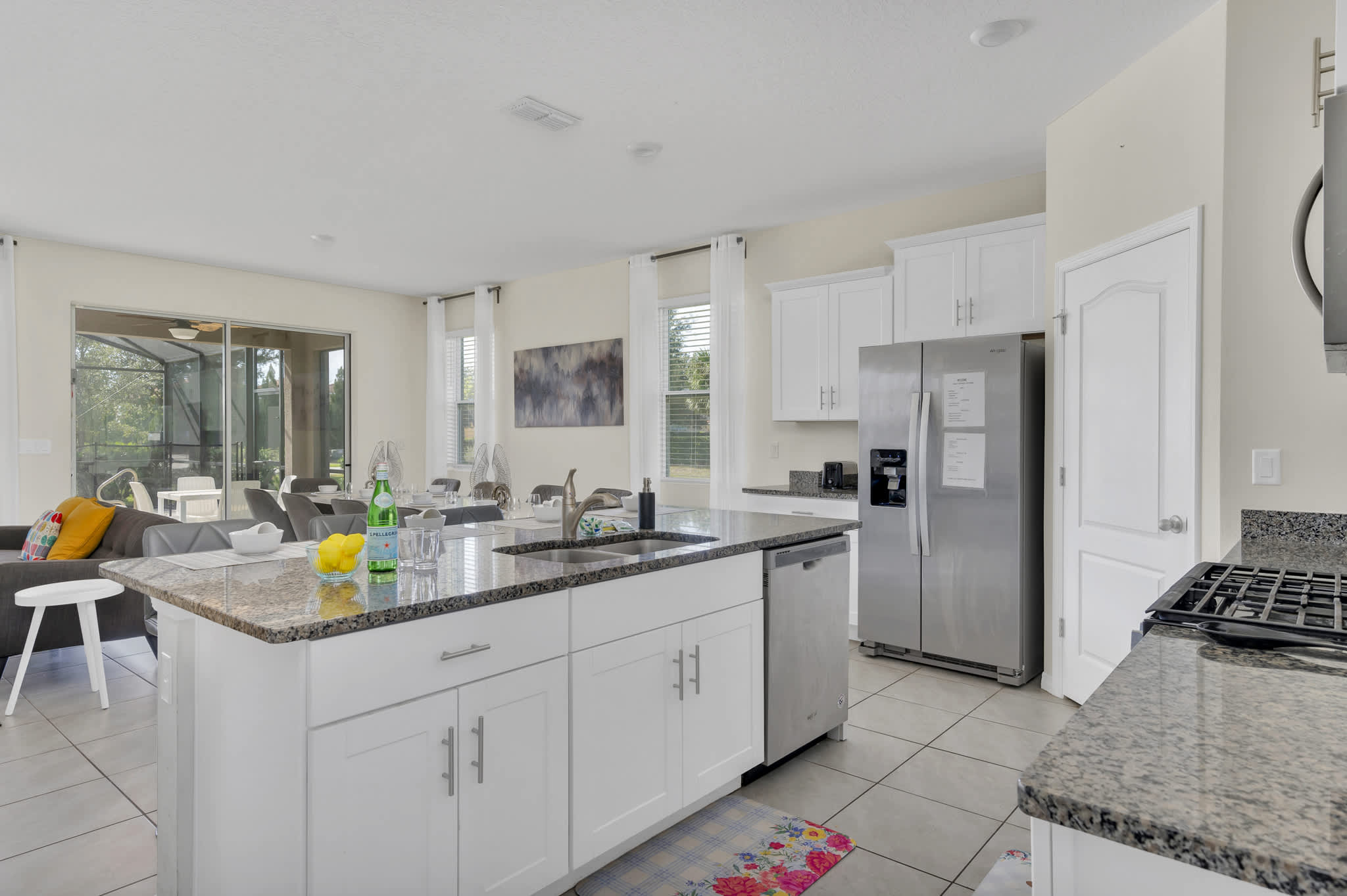 Private Pool Villa with Hot Tub! 14 MI to Disney