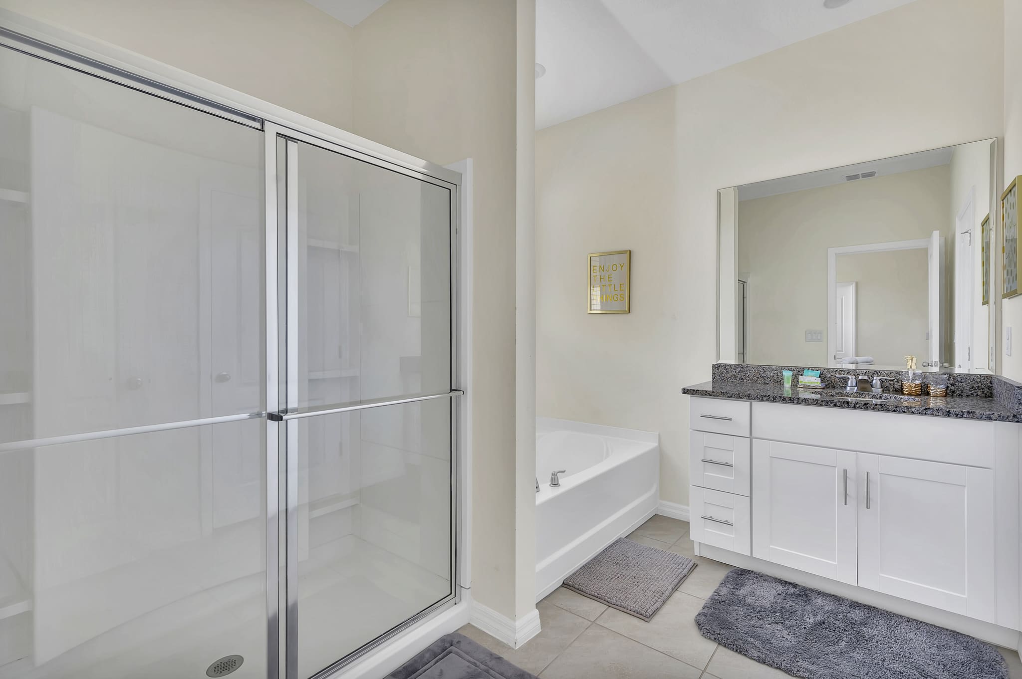 Private Pool Villa with Hot Tub! 14 MI to Disney