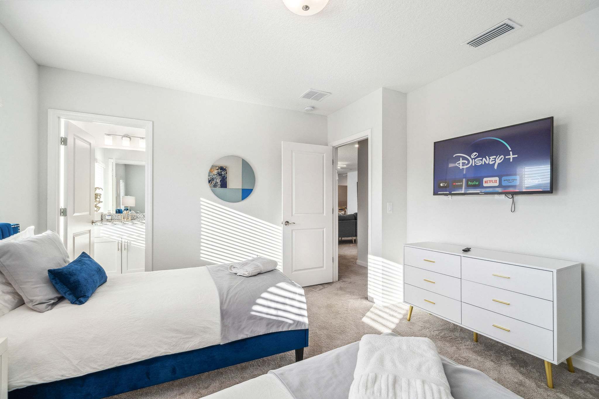 Brand NEW Eden Gardens Community! Luxury KOSHER Villa-w/ Heated Pool! + 12 MI to Disney!