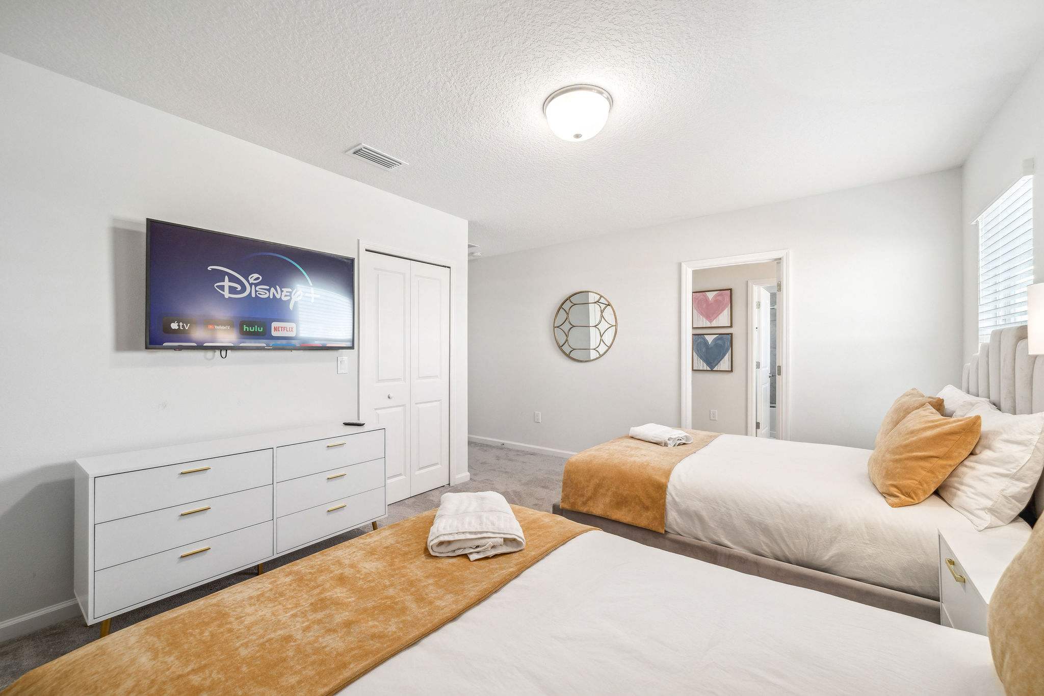 Brand NEW Eden Gardens Community! Luxury KOSHER Villa-w/ Heated Pool! + 12 MI to Disney!