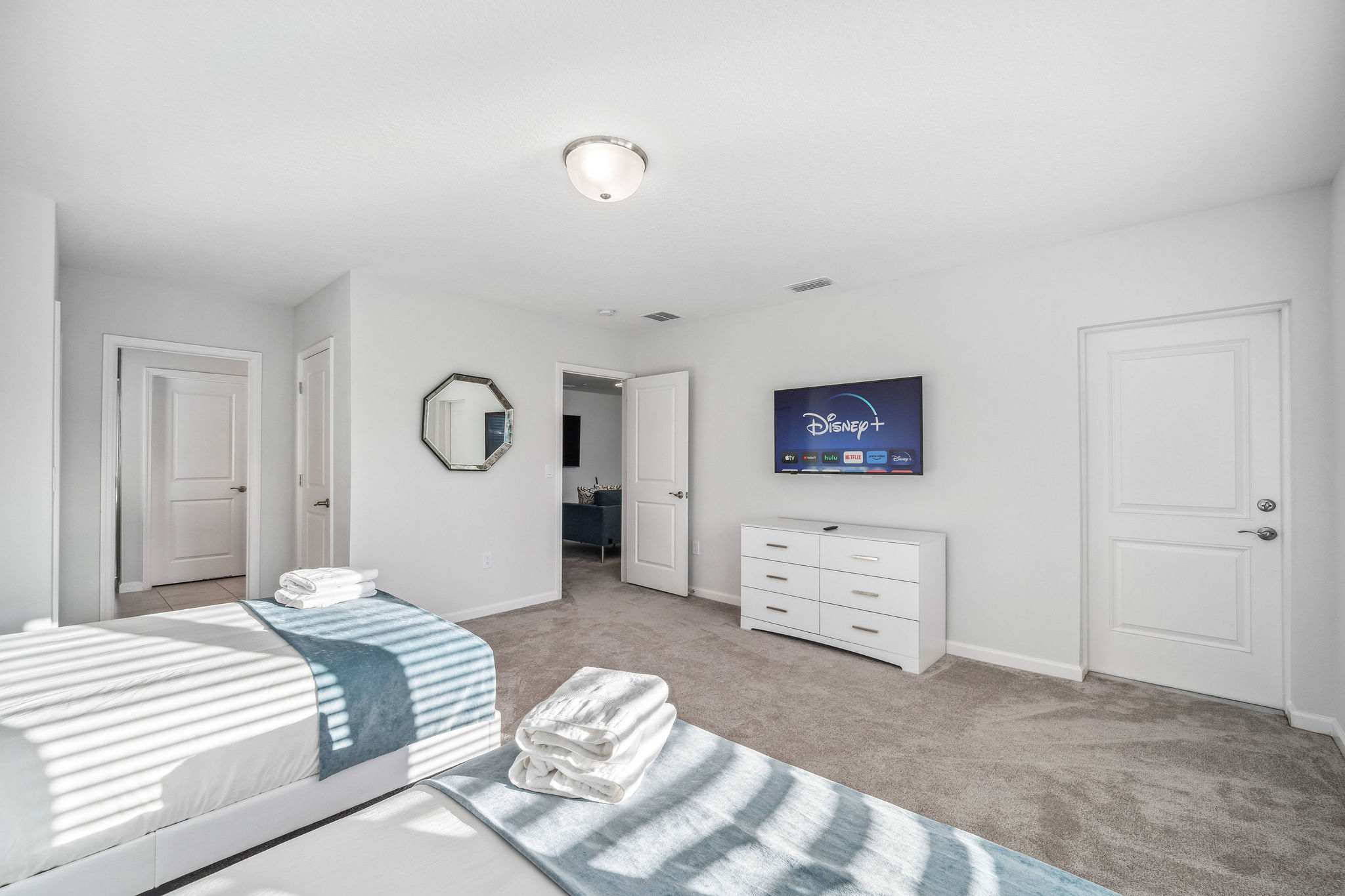 Brand NEW Eden Gardens Community! Luxury KOSHER Villa-w/ Heated Pool! + 12 MI to Disney!