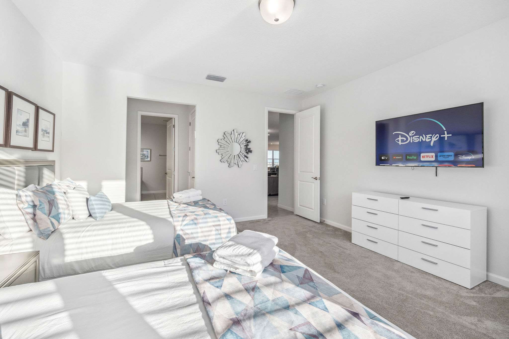 Brand NEW Eden Gardens Community! Luxury KOSHER Villa-w/ Heated Pool! + 12 MI to Disney!