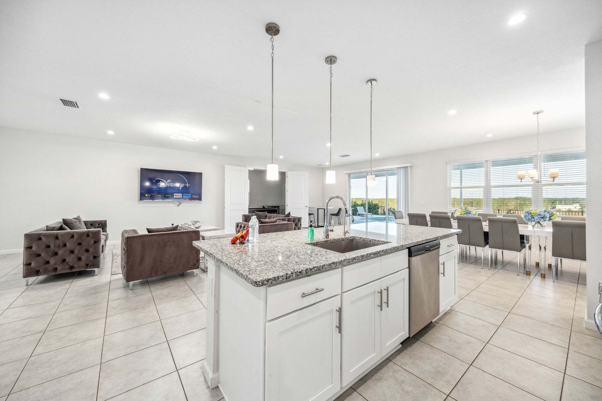 Brand NEW Eden Gardens Community! Luxury KOSHER Villa-w/ Heated Pool! + 12 MI to Disney!