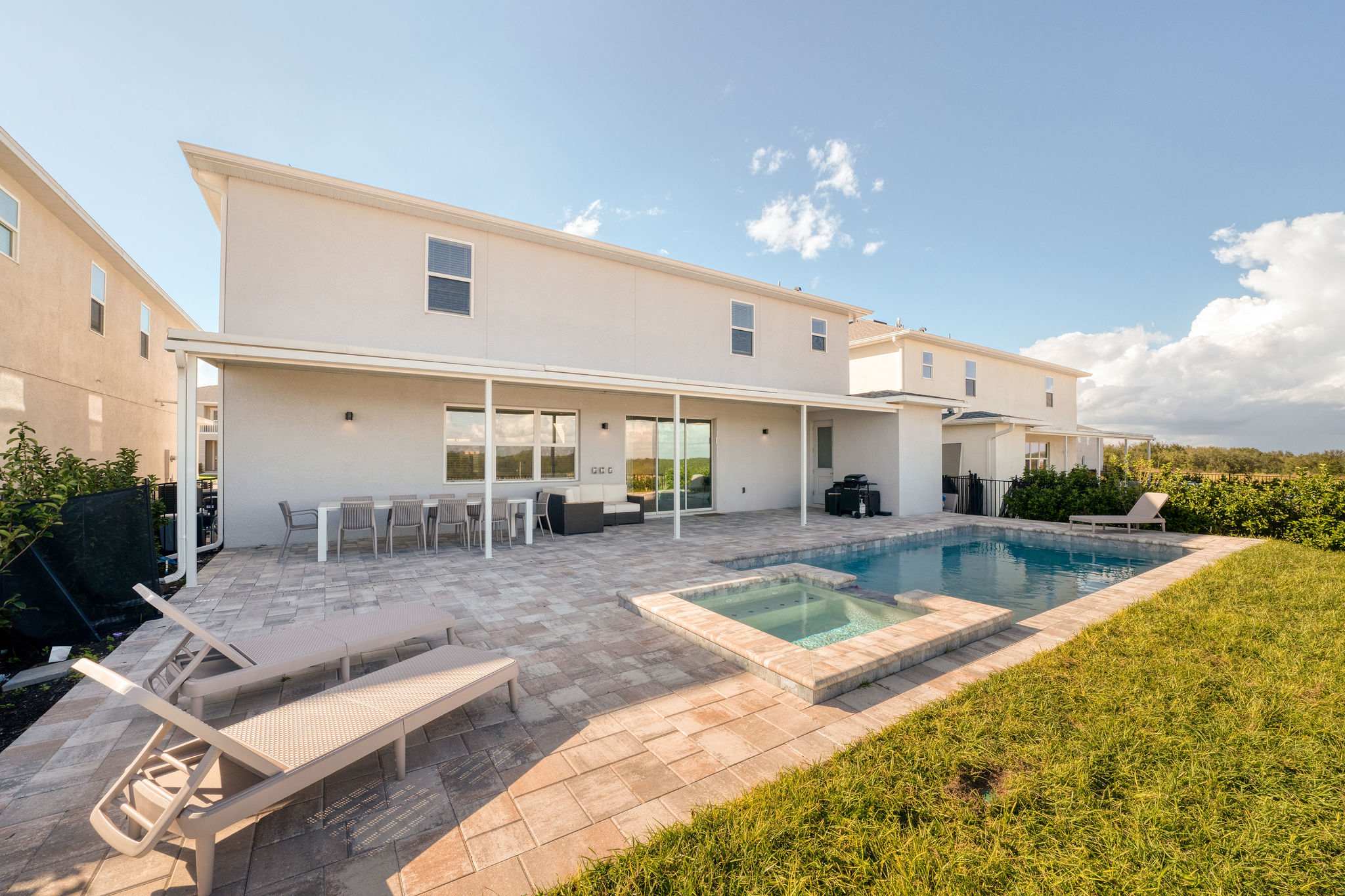 Brand NEW Eden Gardens Community! Luxury KOSHER Villa-w/ Heated Pool! + 12 MI to Disney!