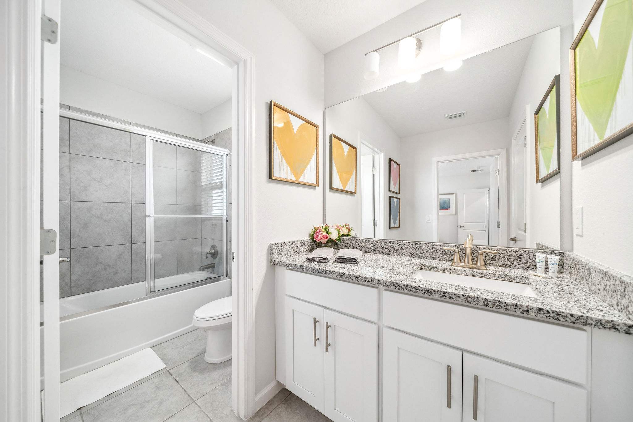 Brand NEW Eden Gardens Community! Luxury KOSHER Villa-w/ Heated Pool! + 12 MI to Disney!