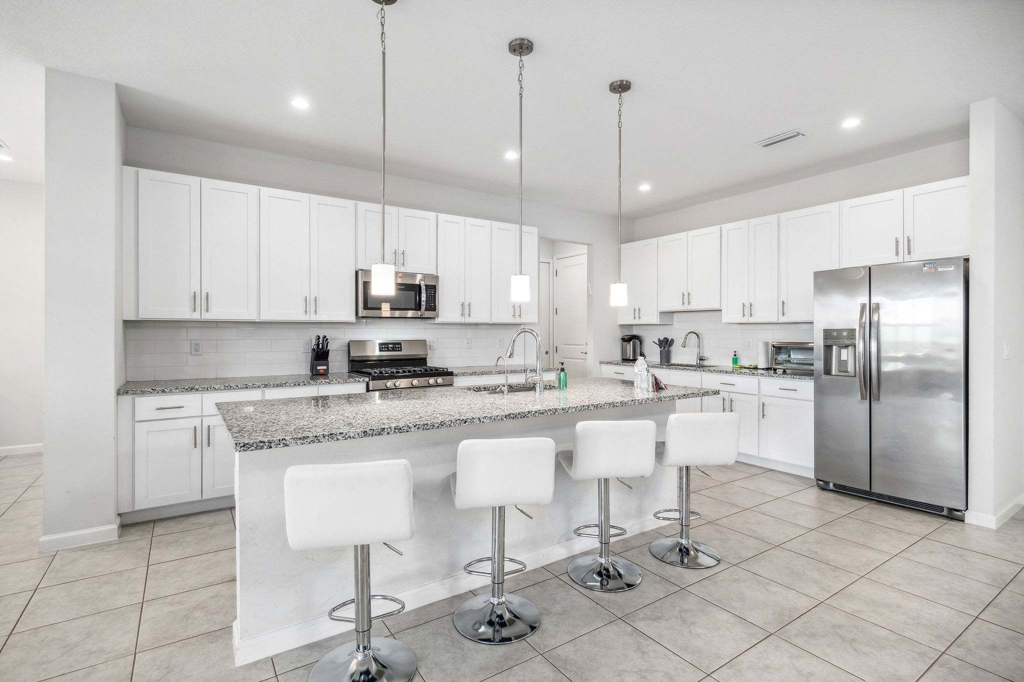 Brand NEW Eden Gardens Community! Luxury KOSHER Villa-w/ Heated Pool! + 12 MI to Disney!