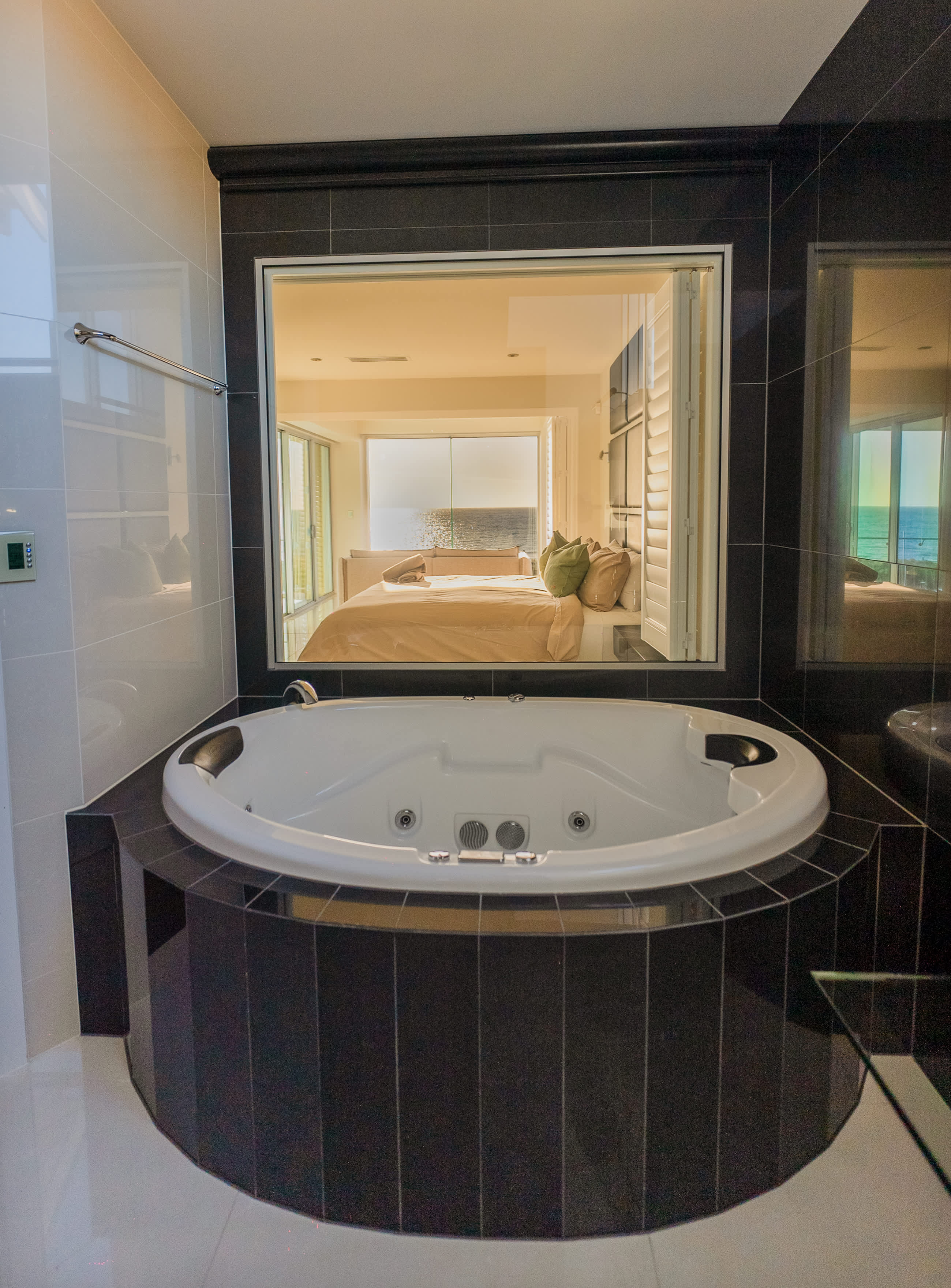 Ocean View Villa with Pool, Spa & Cinema - Photo 30