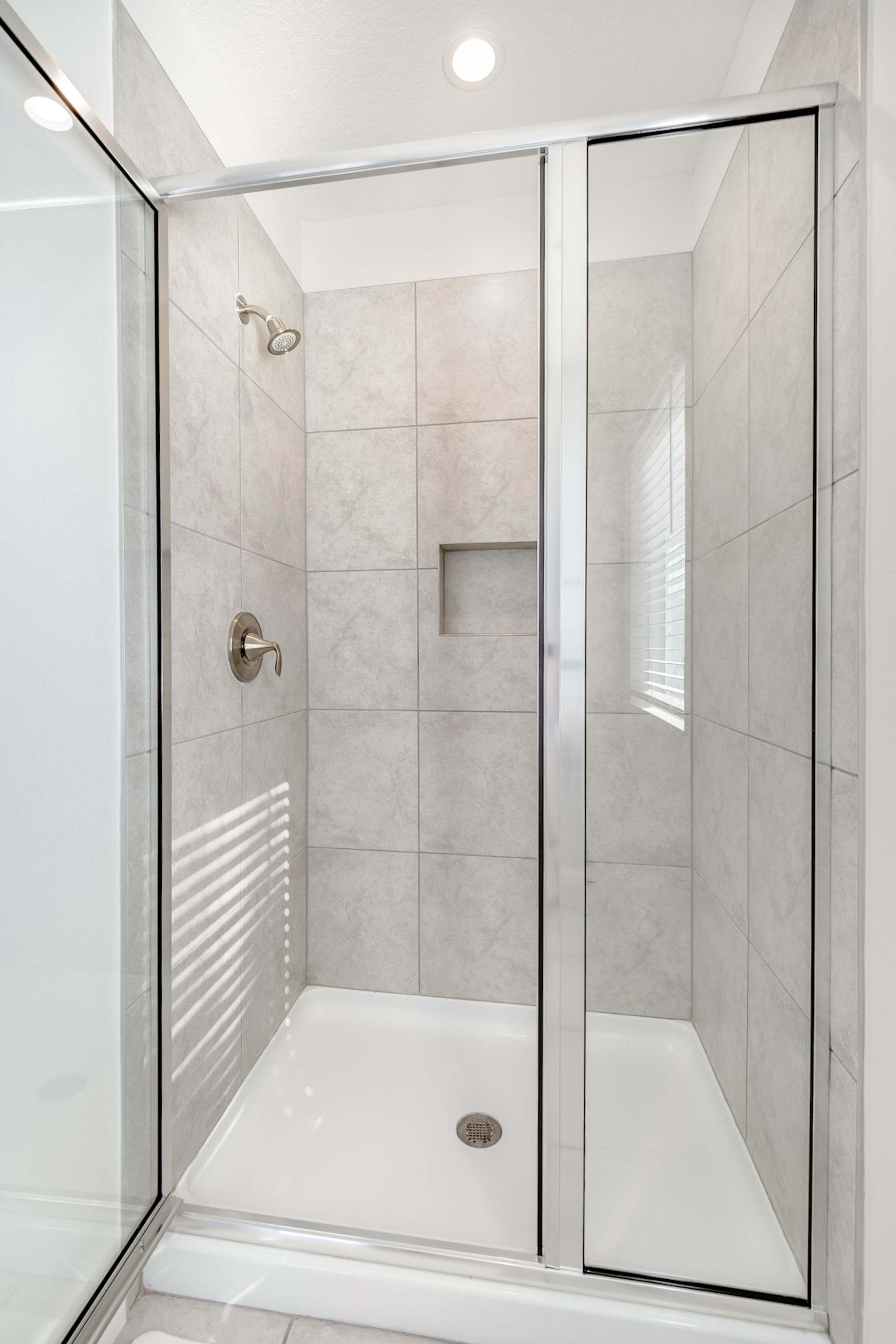 Brand NEW Eden Gardens Community! Luxury KOSHER Villa-w/ Heated Pool! + 12 MI to Disney!