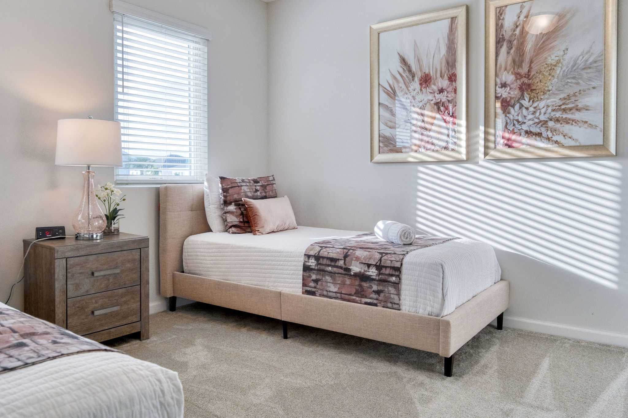 Brand NEW Eden Gardens Community! Luxury KOSHER Villa-w/ Heated Pool! + 12 MI to Disney!