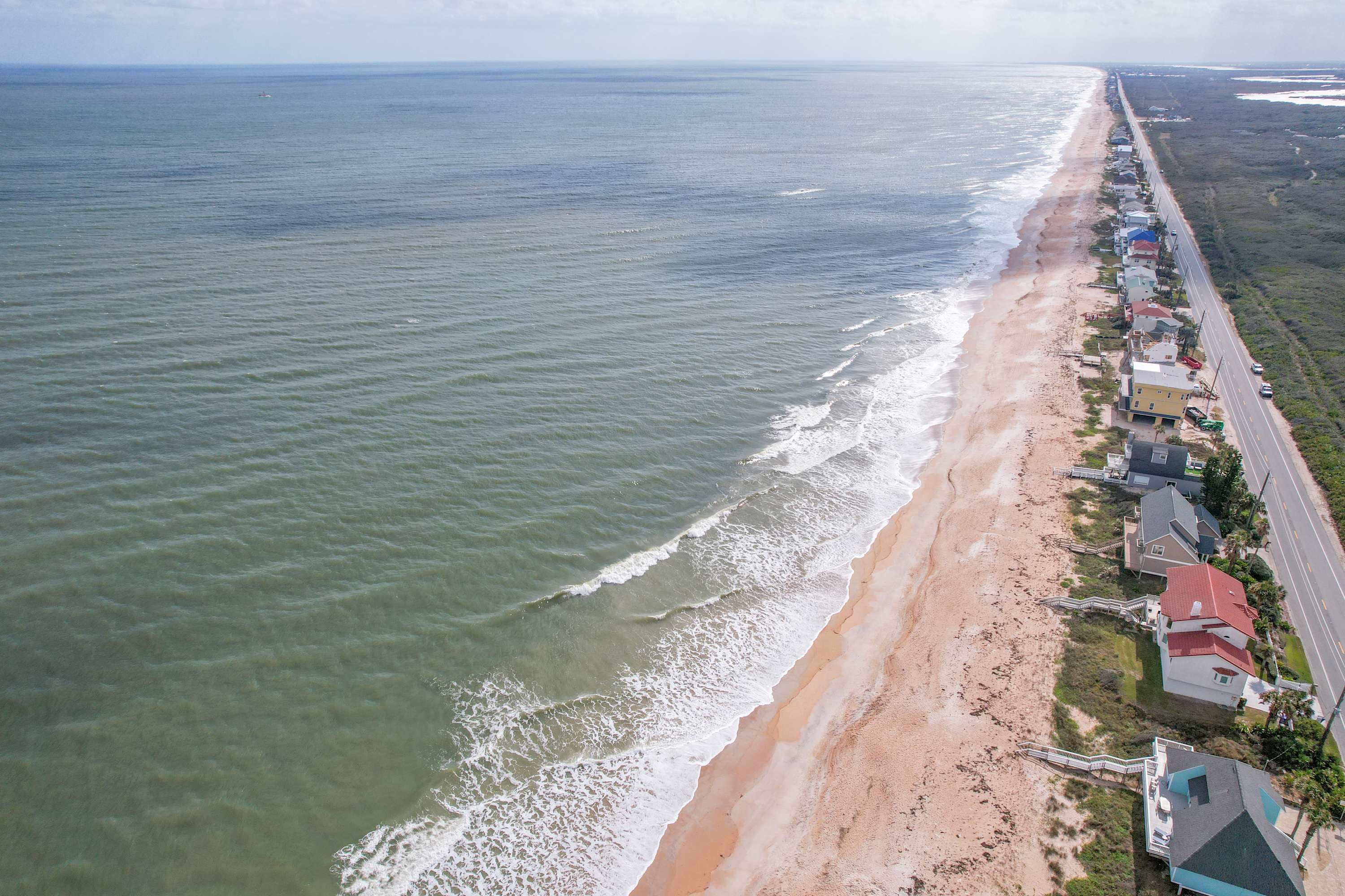 Mighty Fine Oceanfront - Wren Beach by Portoro