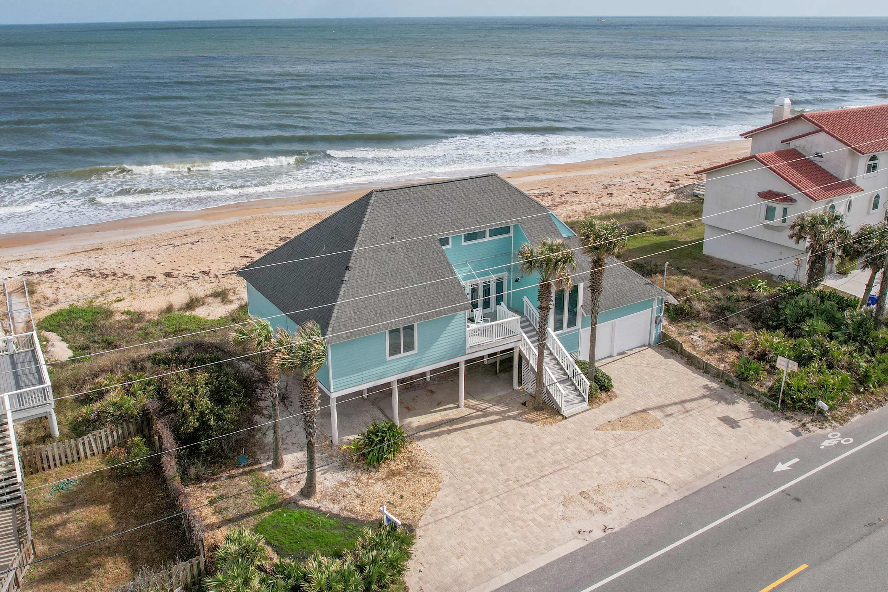 Mighty Fine Oceanfront - Wren Beach by Portoro